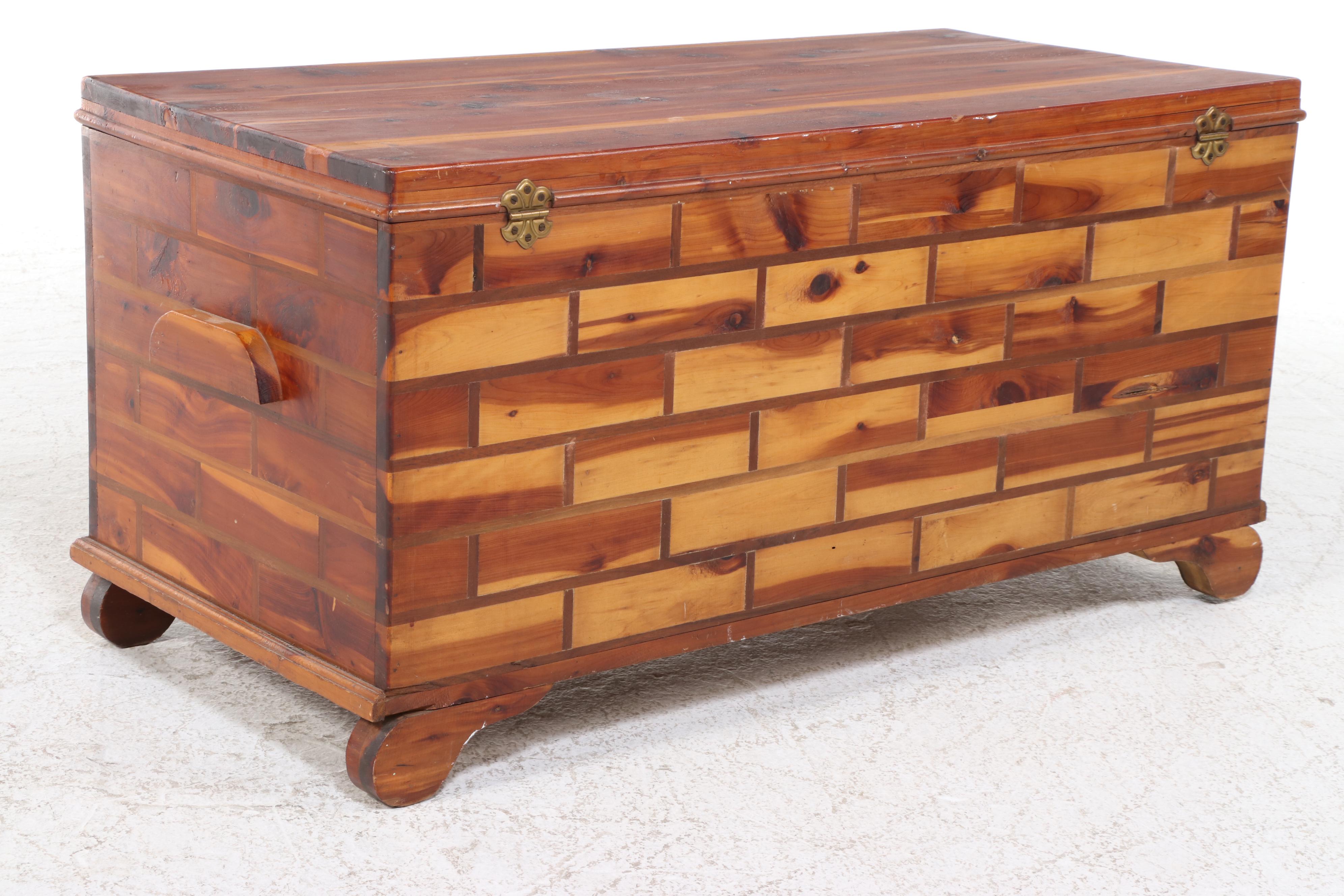 American Primitive Style Cedar Blanket Chest, Early to Mid-19th Century