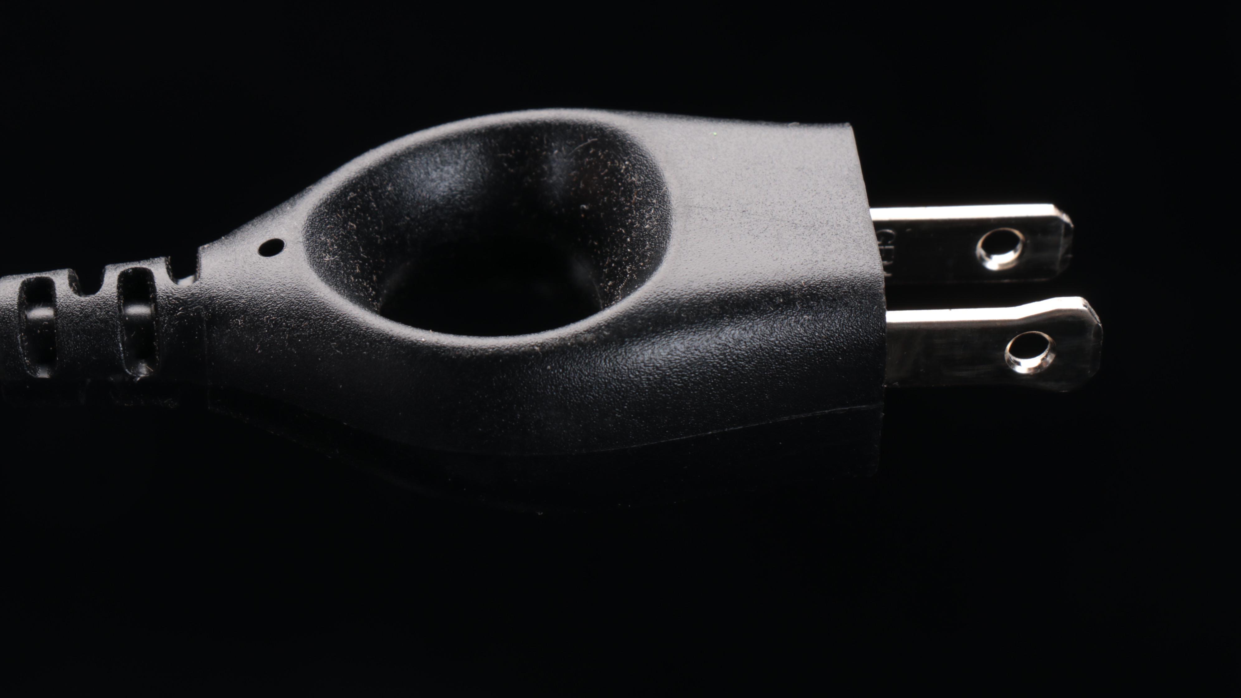 KitchenAid Stand Mixer in White with Accessories and Breville Handheld Blender