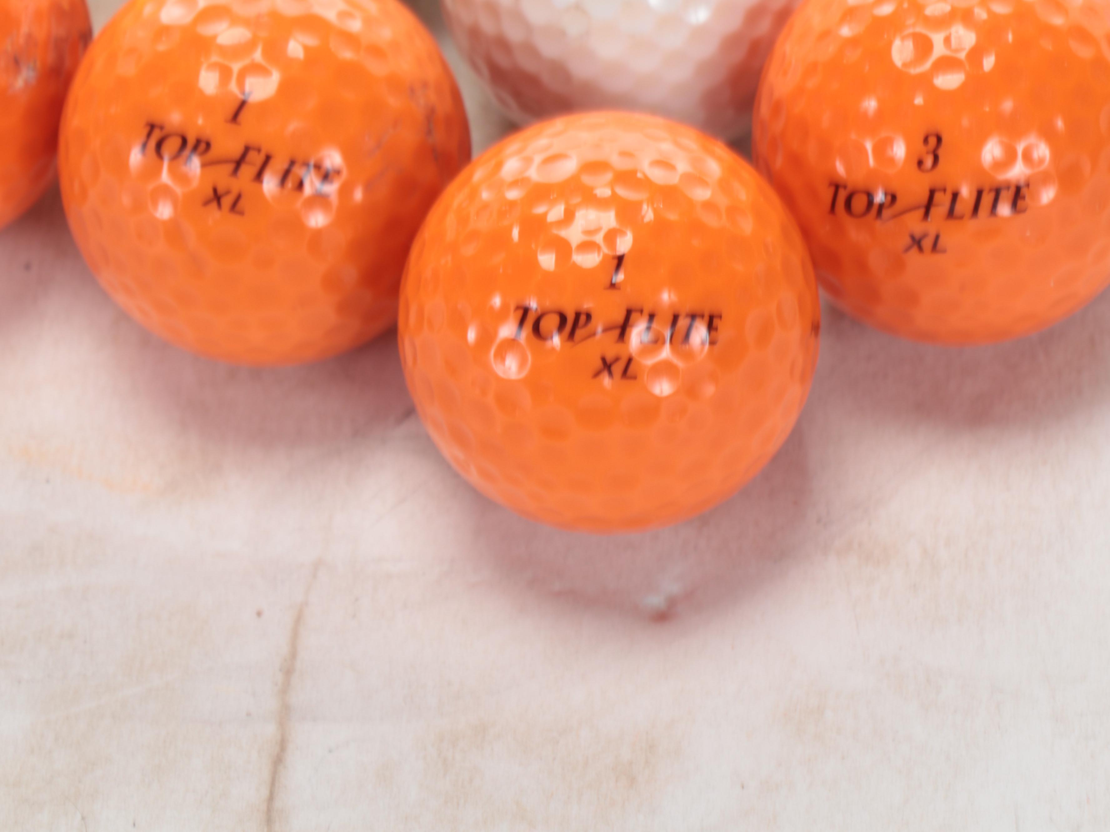 Daiwa Grey and Black Vinyl Ladies Golf Bag with Simmons Tiger Shark Clubs, More