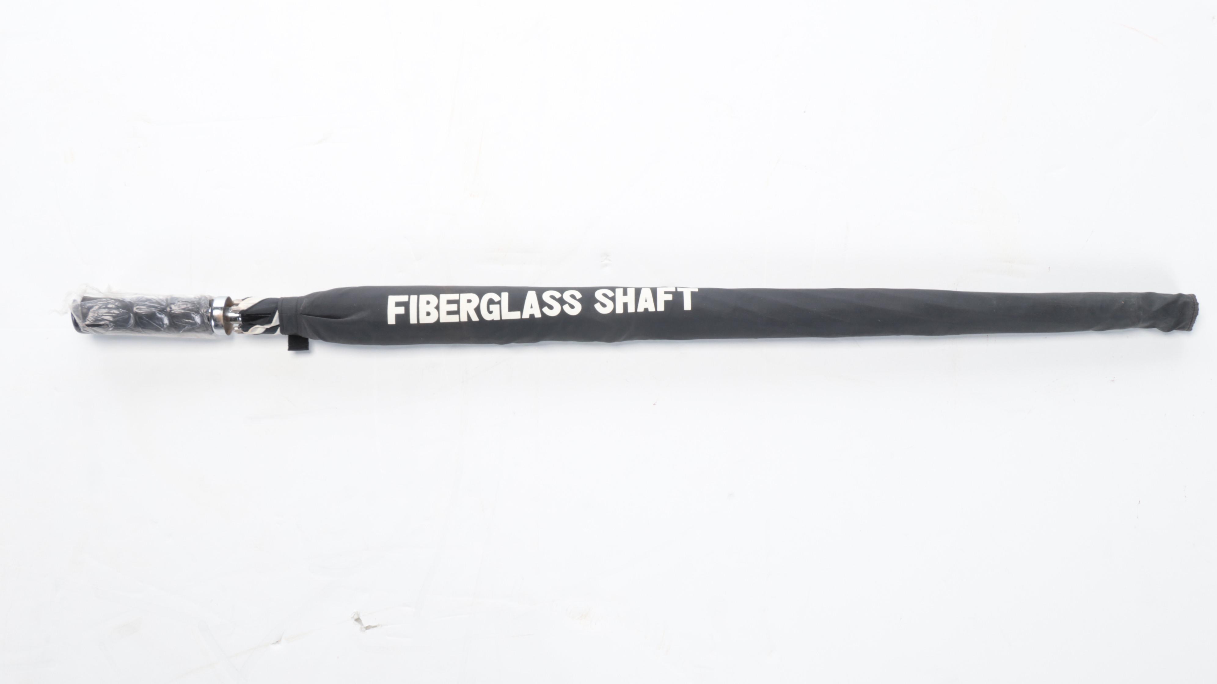 Daiwa Grey and Black Vinyl Ladies Golf Bag with Simmons Tiger Shark Clubs, More