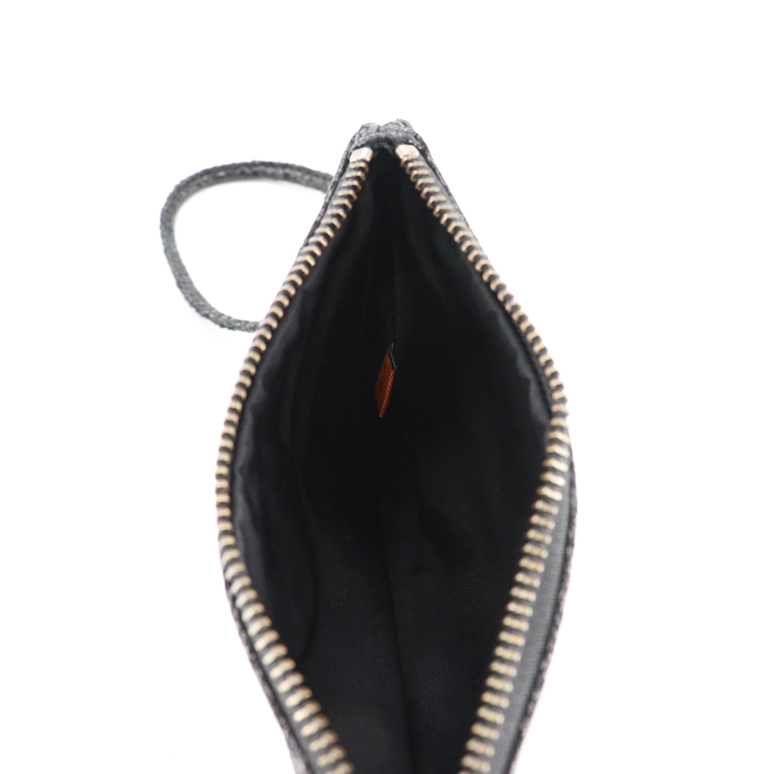 Tory Burch Wristlet Clutch in Black Grained Leather