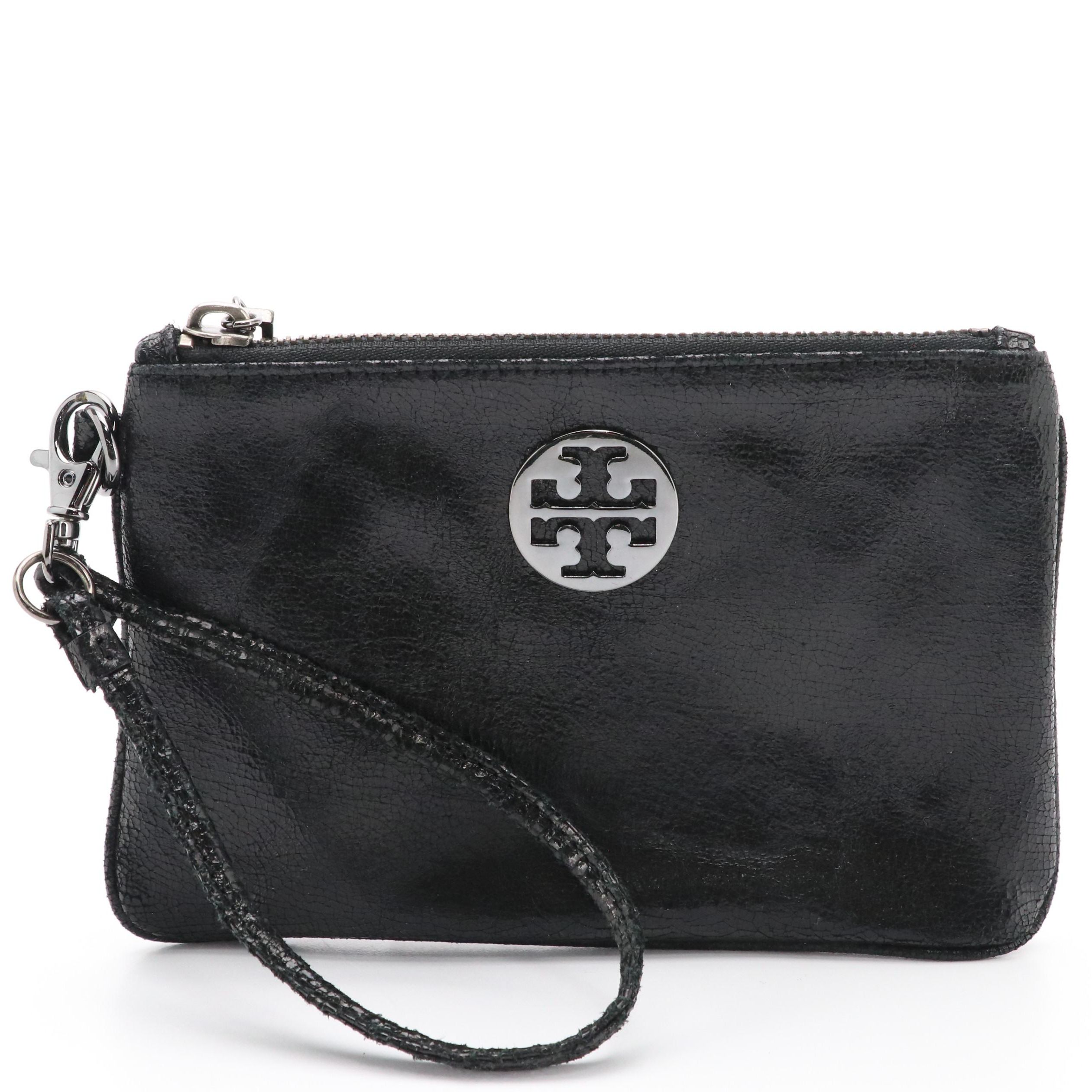 Tory Burch Wristlet Clutch in Black Grained Leather