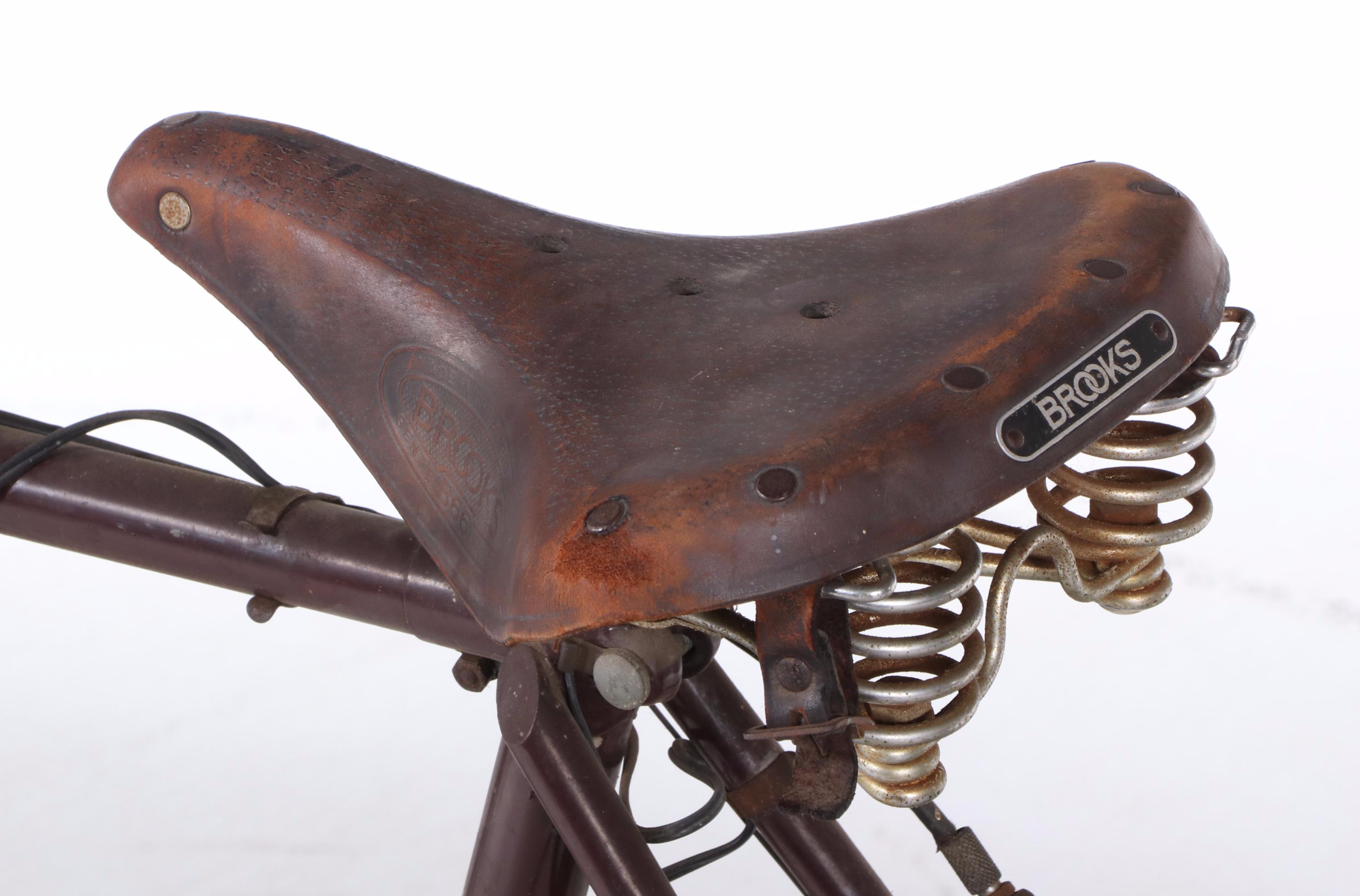 English Rudge Whitworth Cruiser Bicycle in Maroon with Headlamp and Brooks Seat