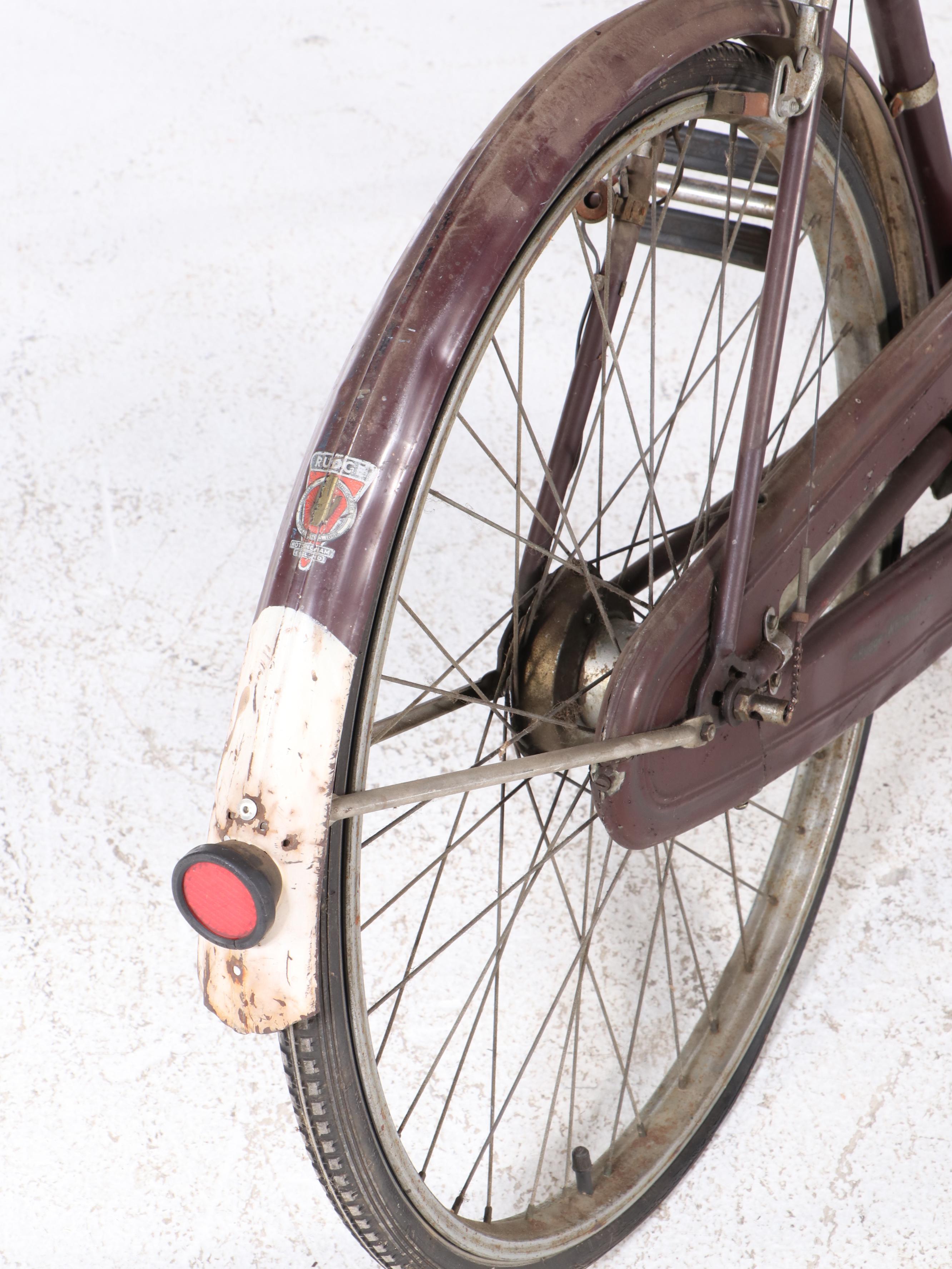 English Rudge Whitworth Cruiser Bicycle in Maroon with Headlamp and Brooks Seat