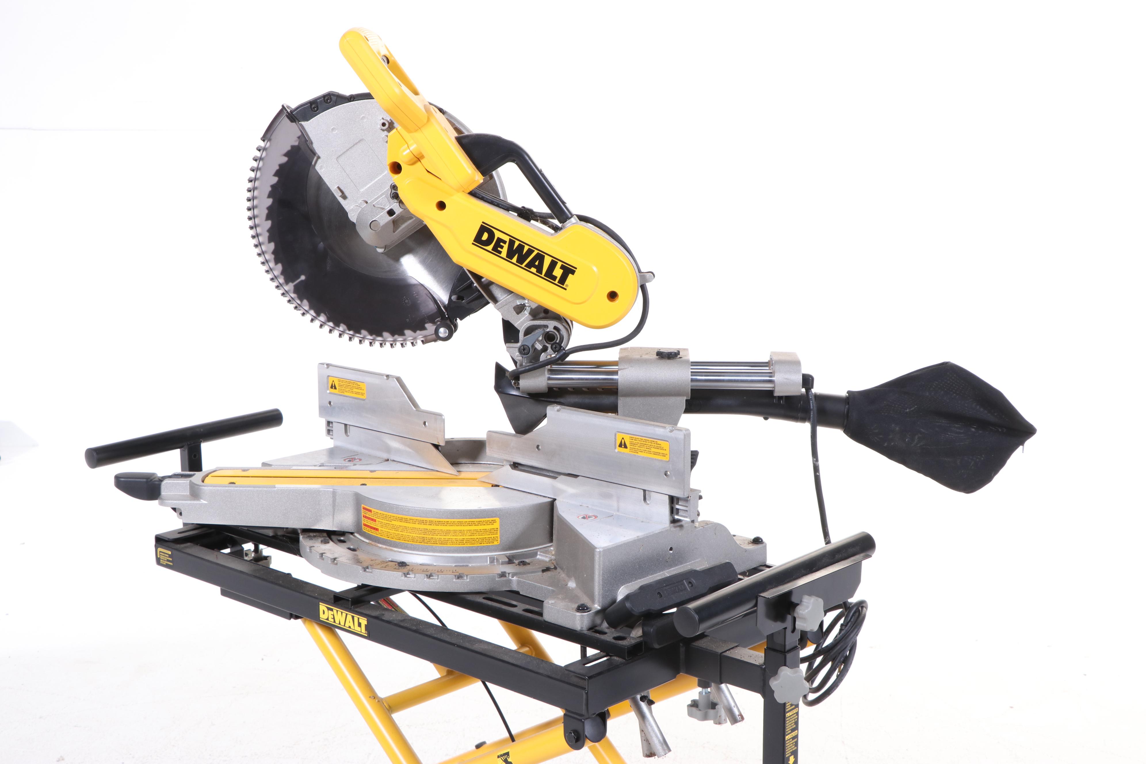 DeWalt 12" Double Bevel Sliding Compound Miter Saw