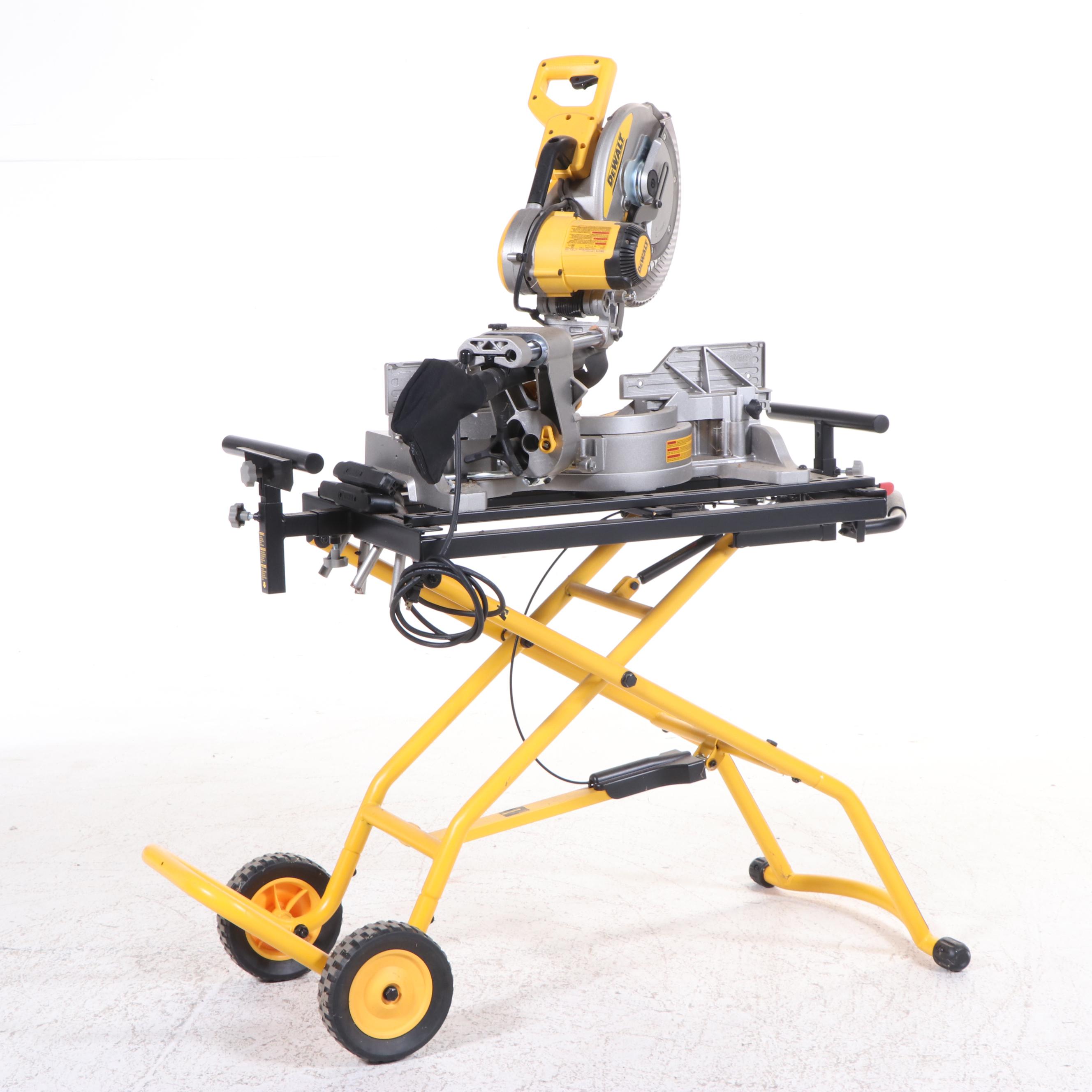 DeWalt 12" Double Bevel Sliding Compound Miter Saw