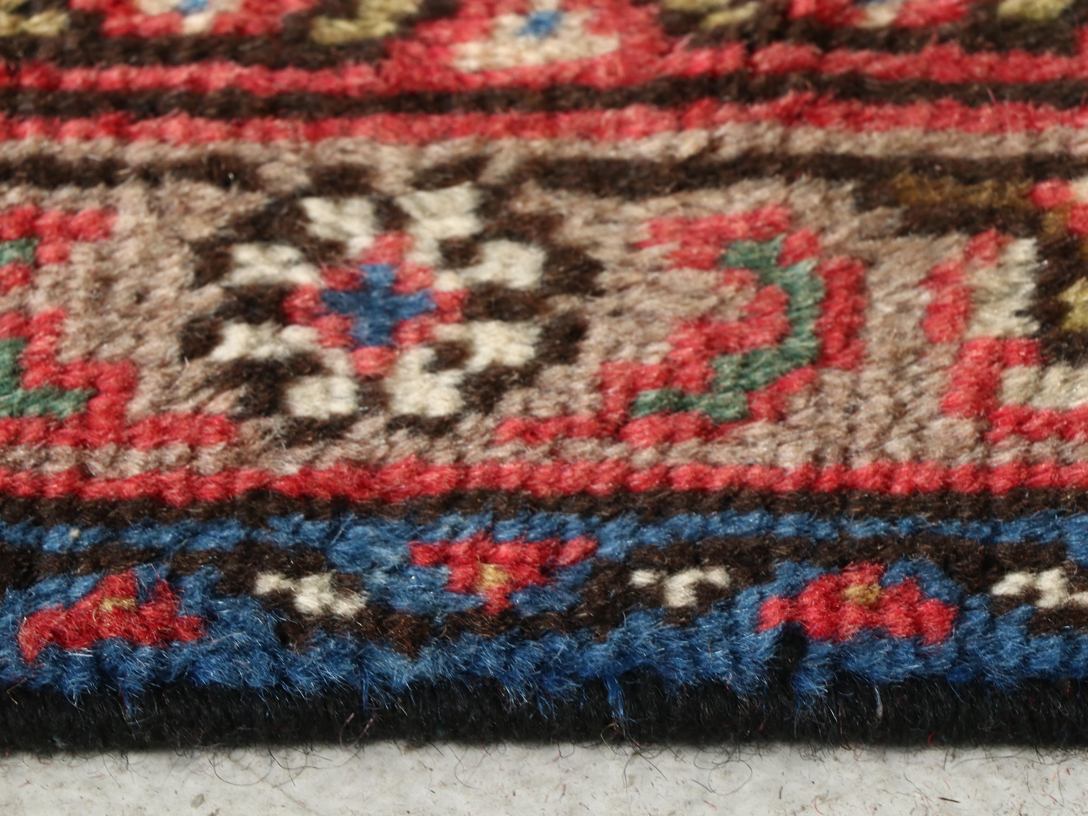 9'6 x 12'6 Hand-Knotted Persian Heriz Room-Sized Rug