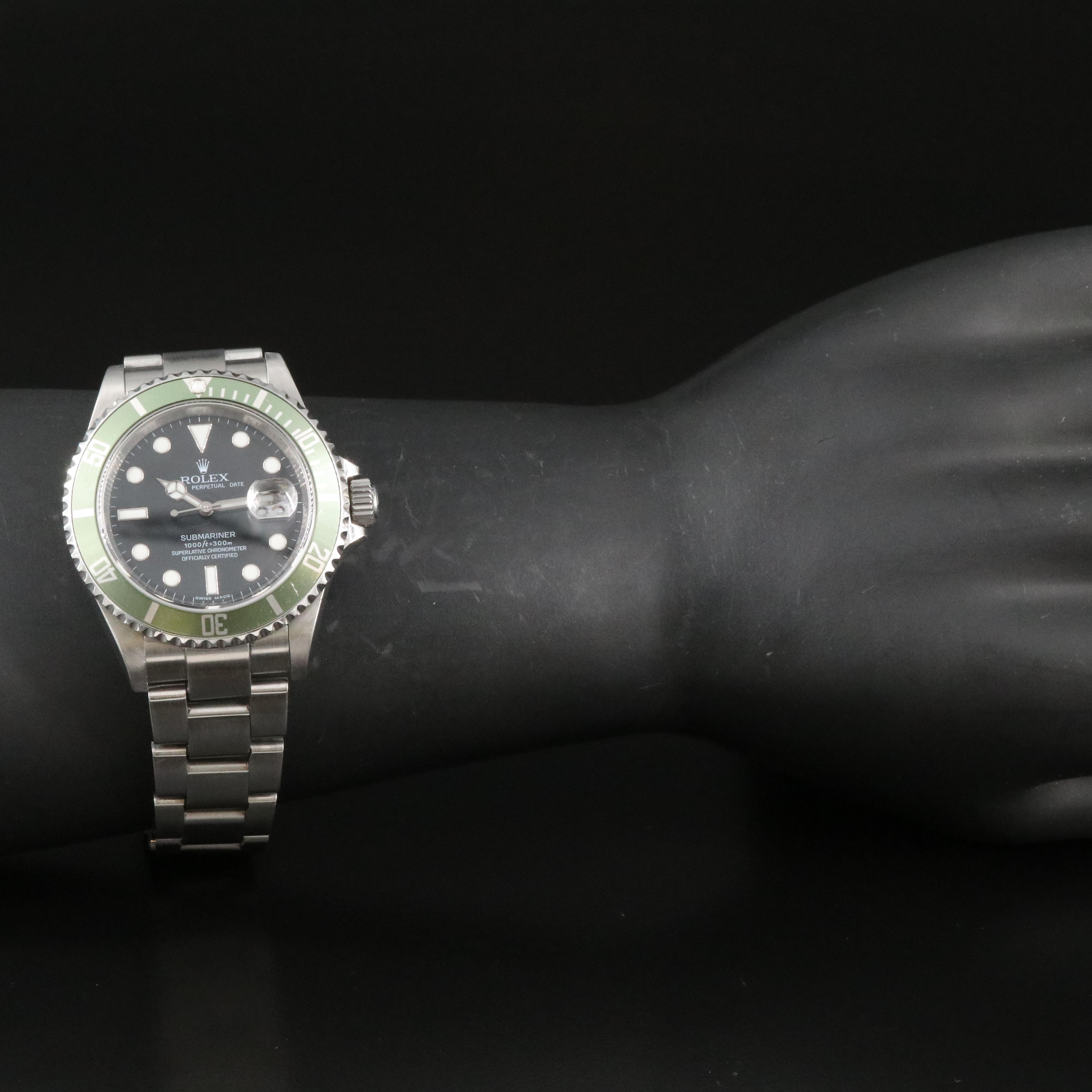 Rolex Submariner Date 16610T Automatic Watch