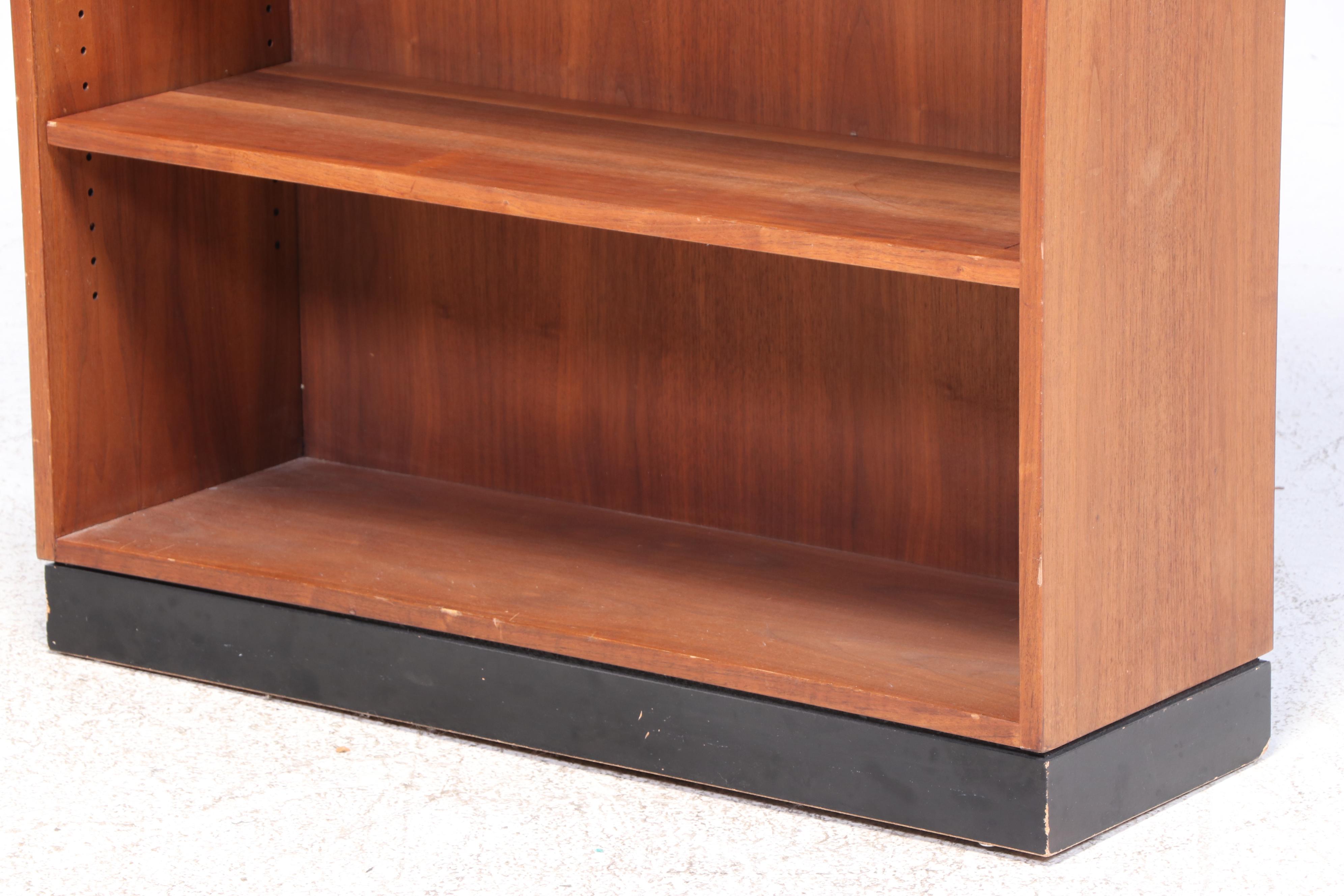 Craftsman Style Oak Finish Computer Desk and Bookcase