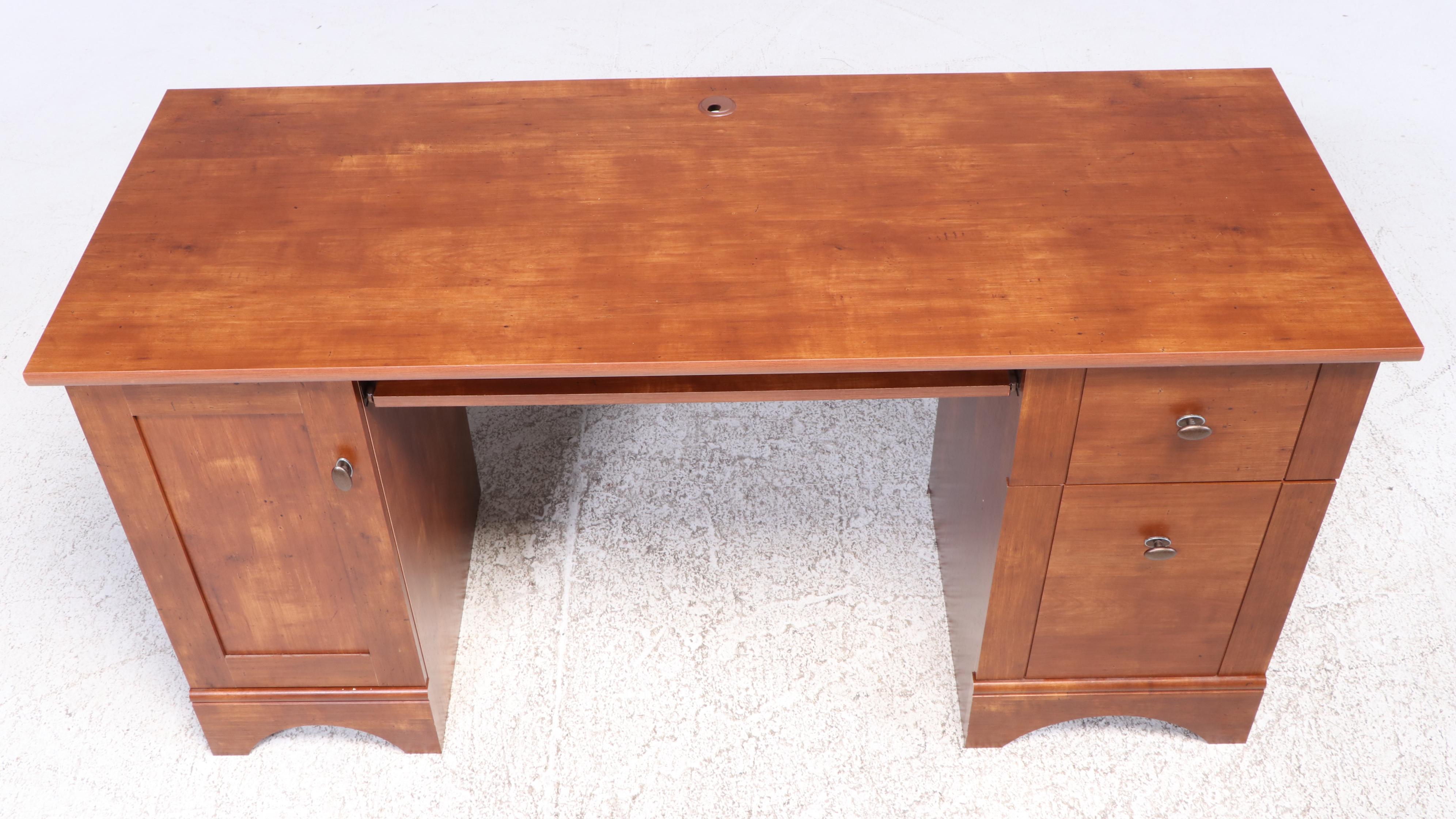 Craftsman Style Oak Finish Computer Desk and Bookcase