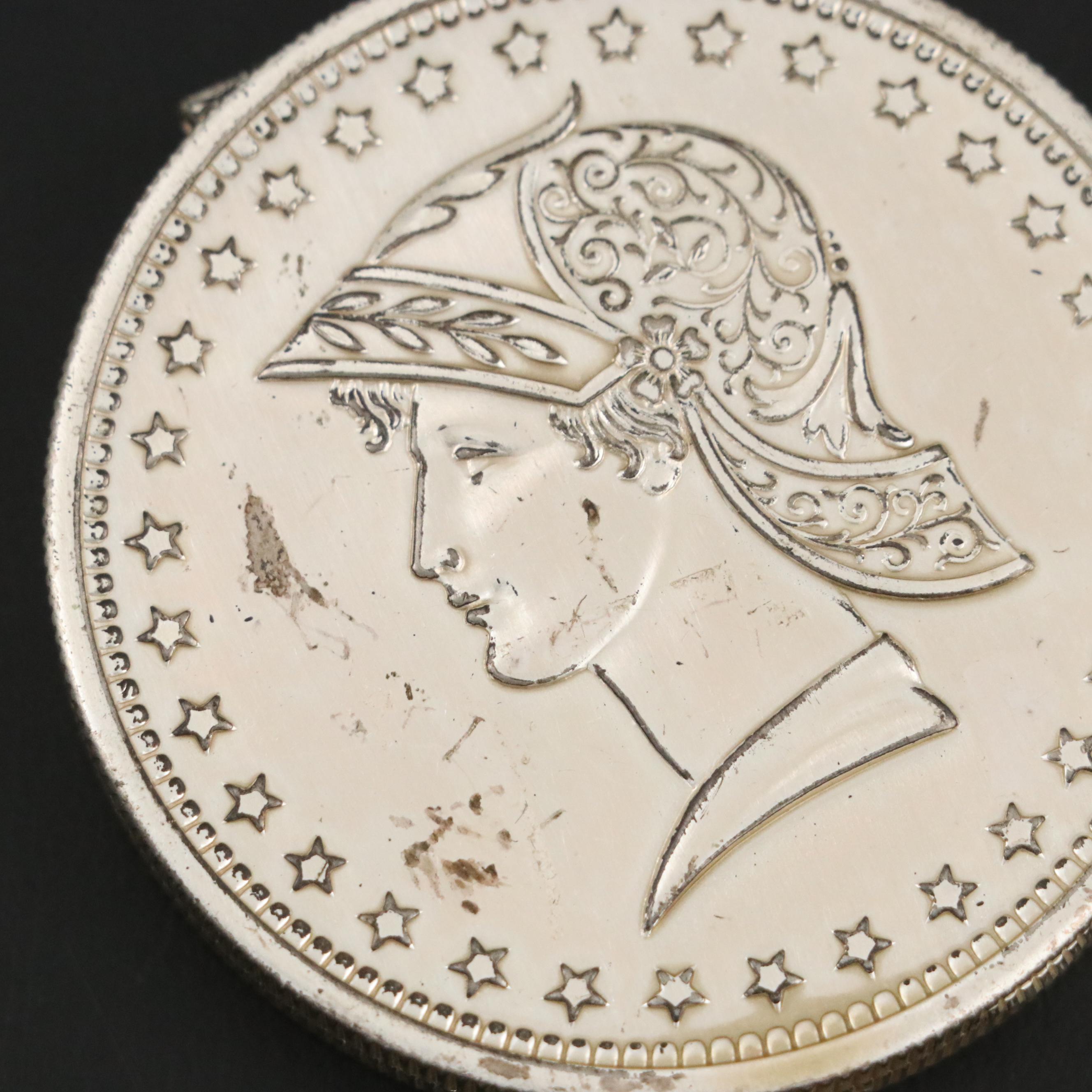 Elgin Las Vegas Sahara Hotel Promotional Powder Compact, Mid-20th Century