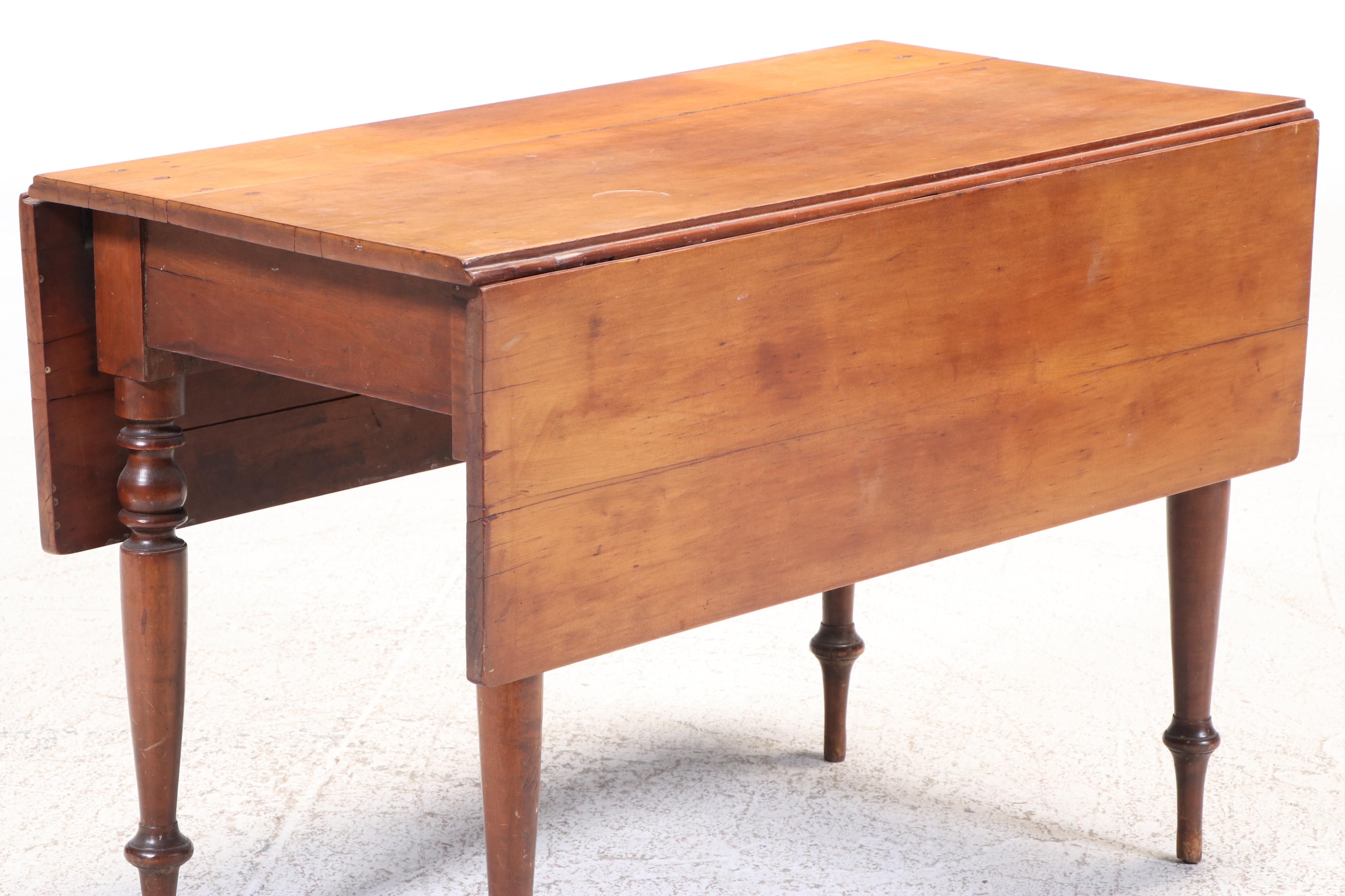 American Primitive Cherrywood Drop-Leaf Dining Table, 19th Century