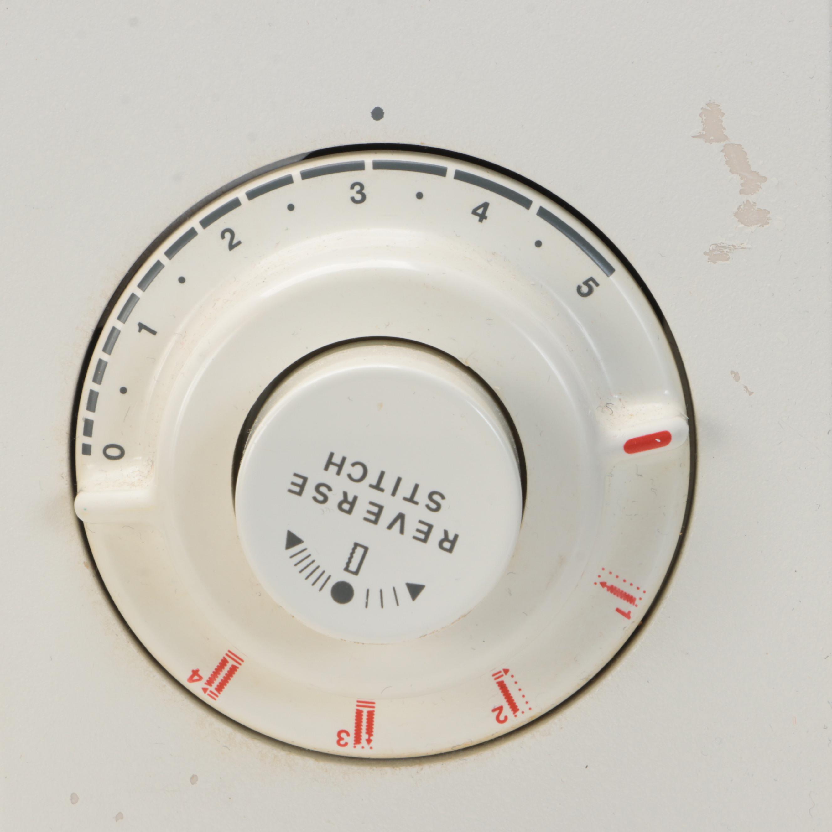 Singer 4830 C Electronic Control Sewing Machine