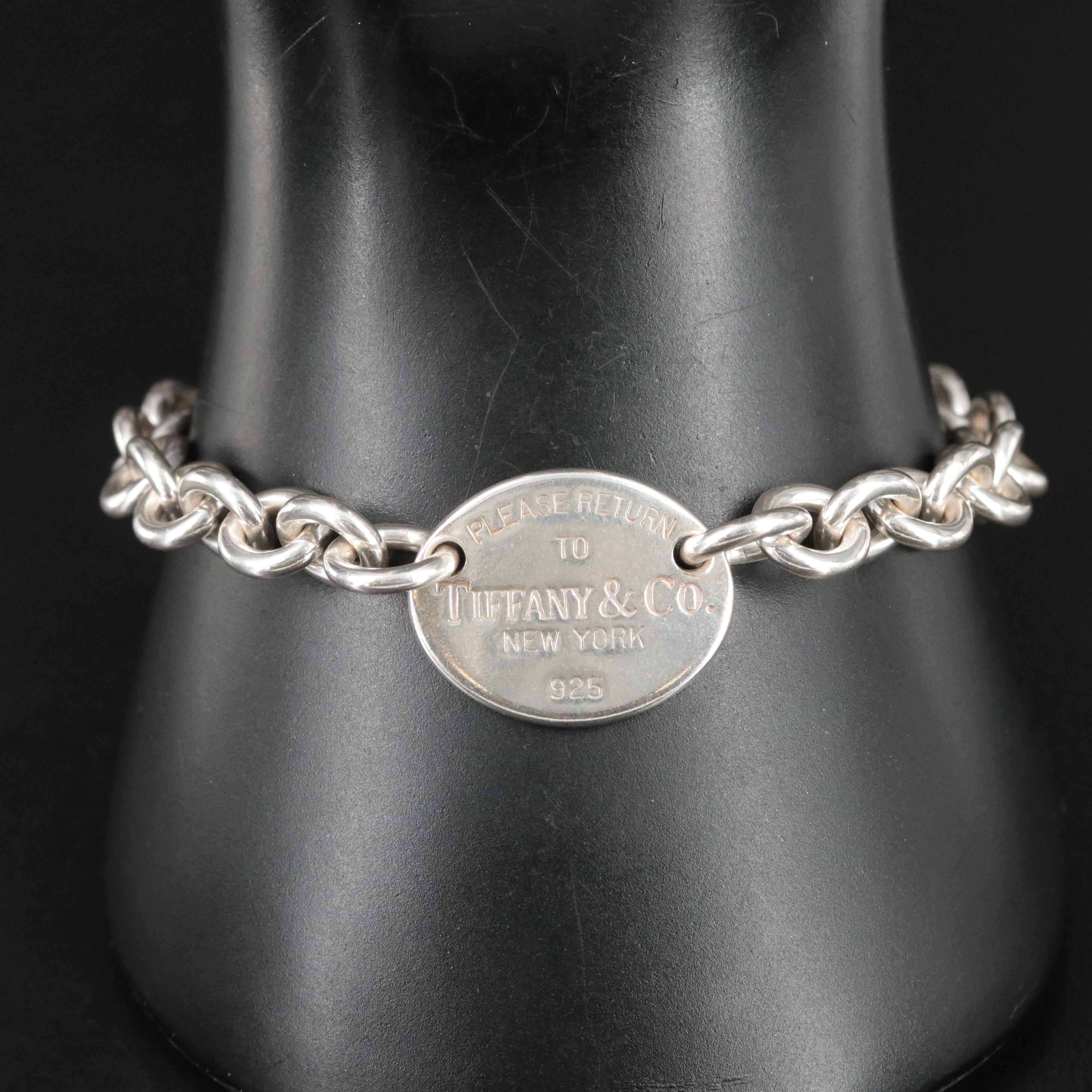 Tiffany & Co. Return to Tiffany Sterling Oval Link Bracelet