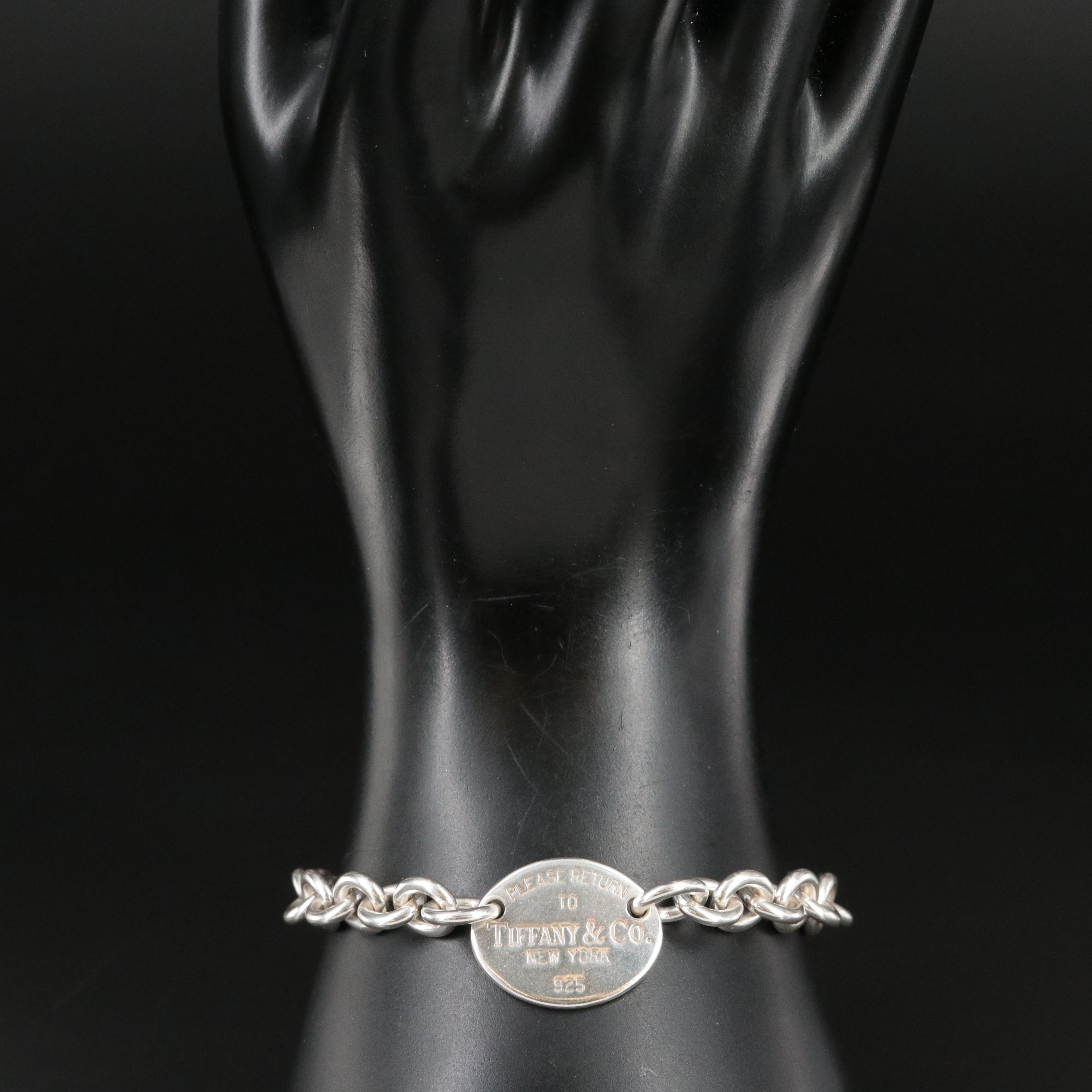 Tiffany & Co. Return to Tiffany Sterling Oval Link Bracelet