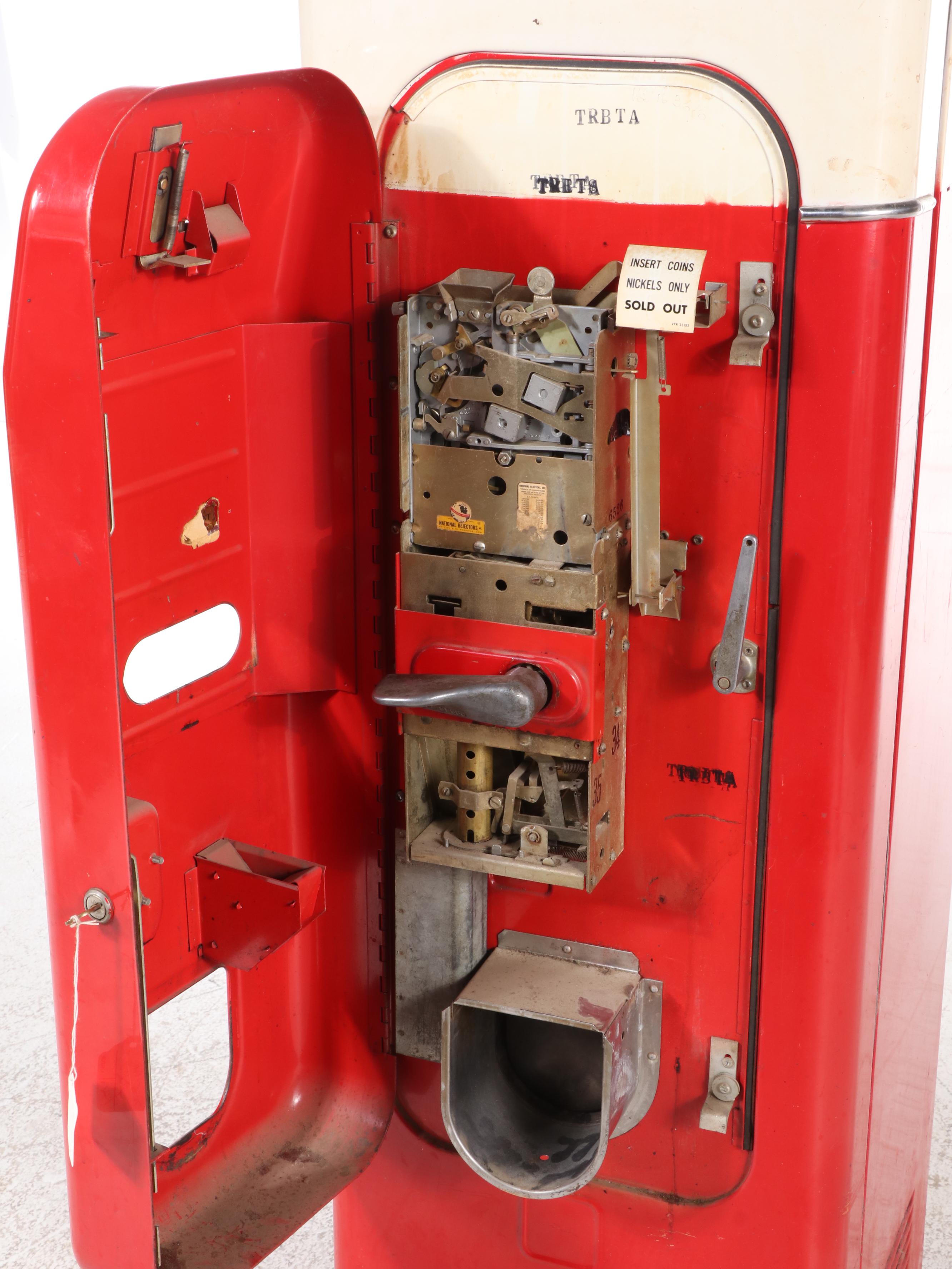 Vendorlator Mfg. Co. Coca-Cola Metal Bottle Vending Machine, Mid-20th Century