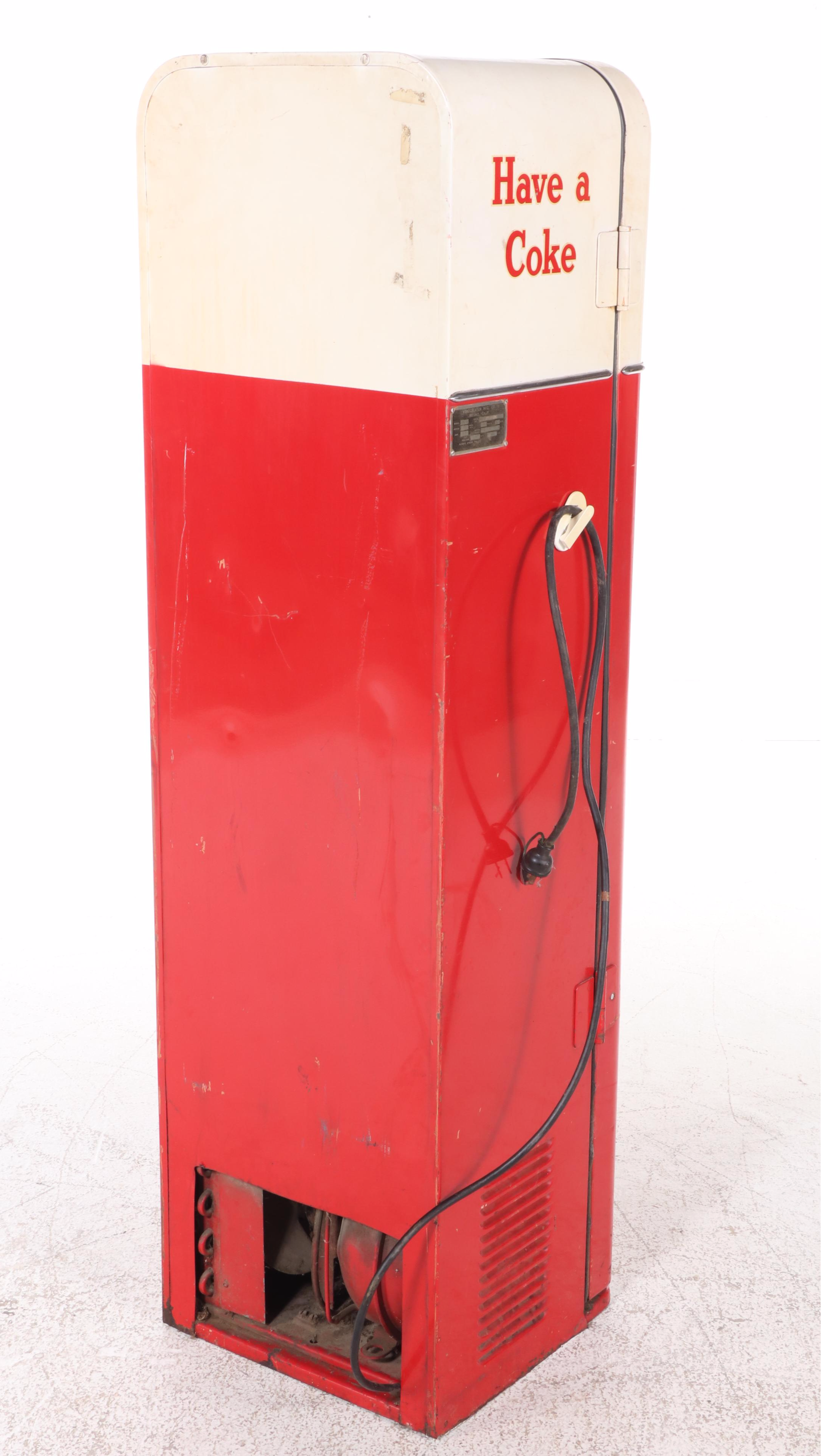 Vendorlator Mfg. Co. Coca-Cola Metal Bottle Vending Machine, Mid-20th Century