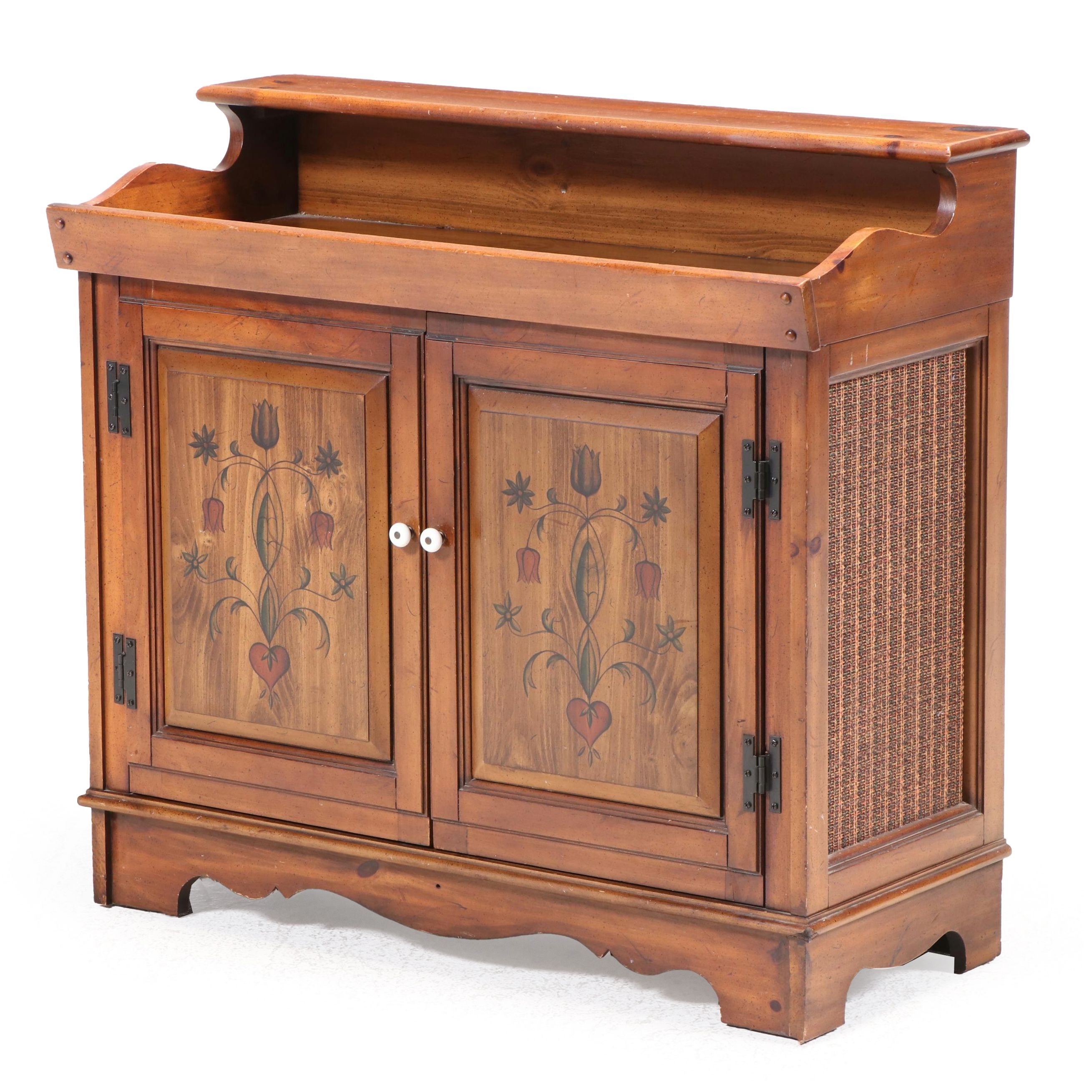 Magnavox Pennsylvania Dutch Style Pine Dry Sink Stereo Cabinet