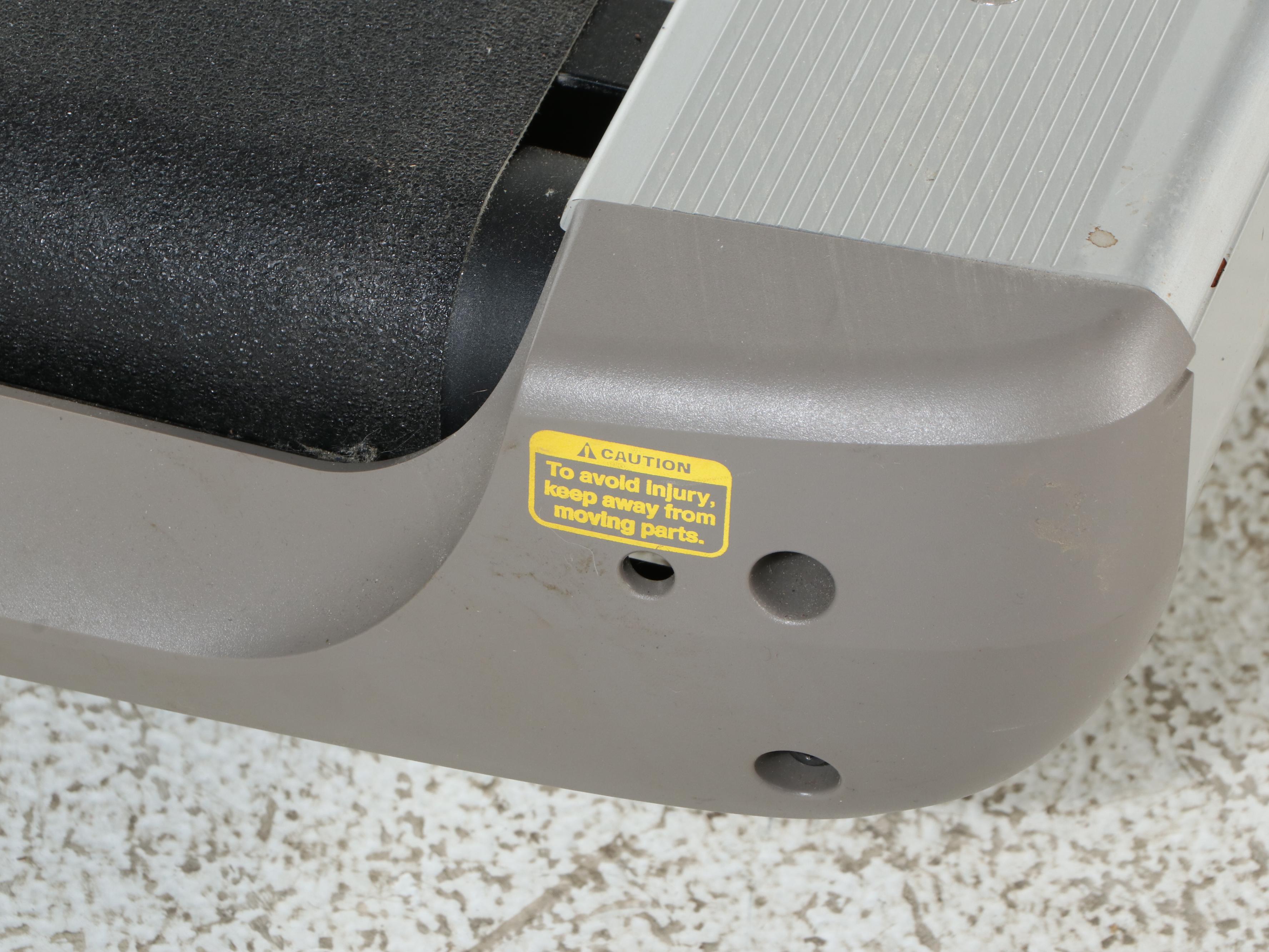 Precor 9.35 Precision Low-Impact Incline Treadmill