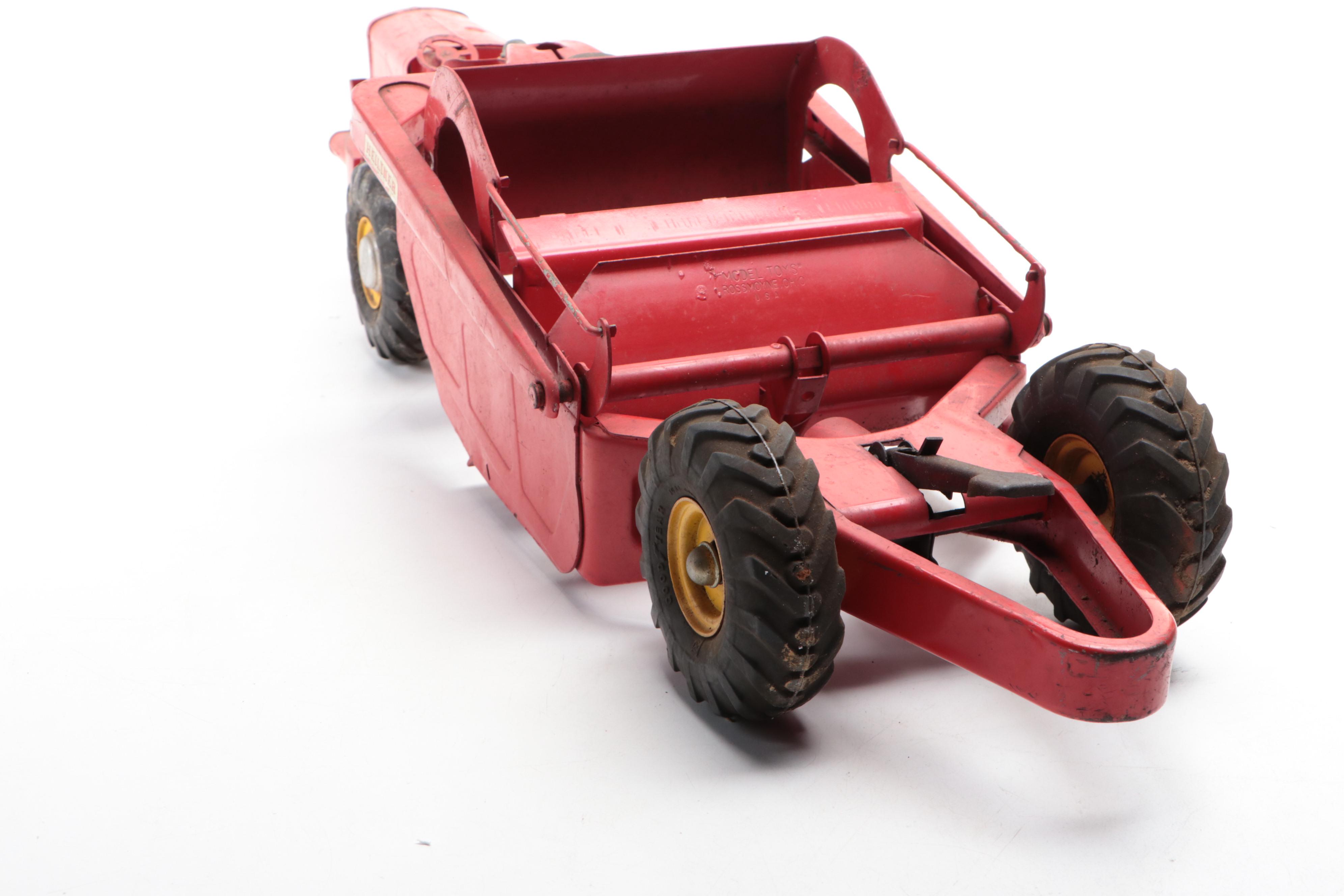 Doepke Model Toys "Heiliner" Pressed Steel Bottom Scraper Toy, Mid-20th Century