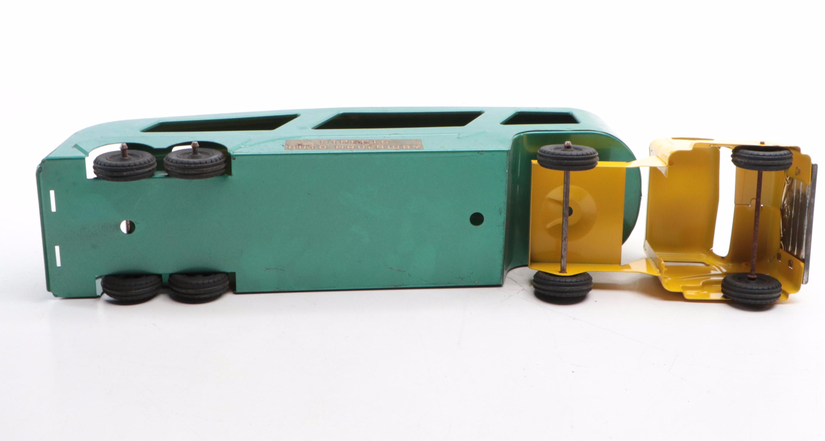 Structo "Auto Haulaway" Pressed Steel Toy Truck, Mid-20th Century