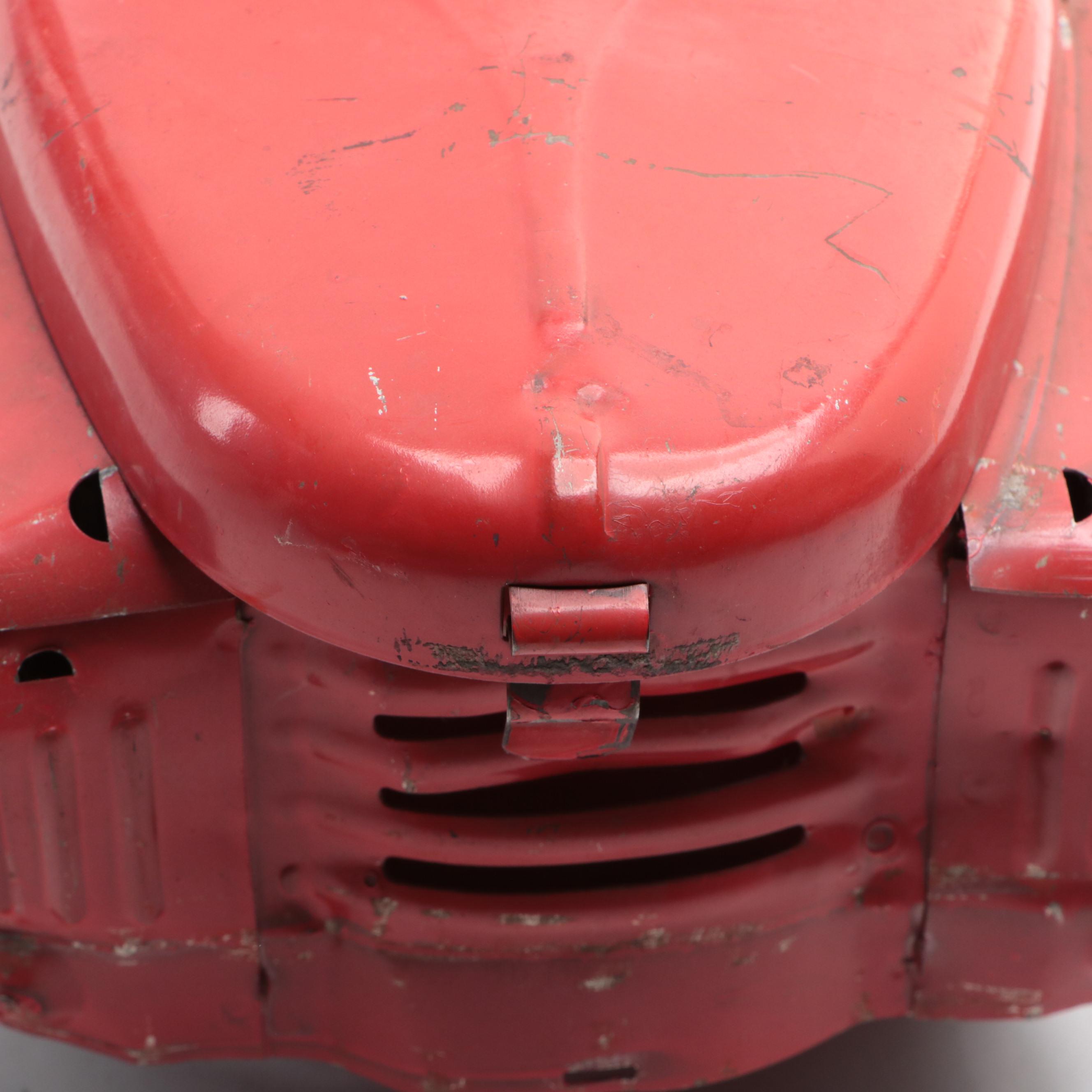 Structo "City of Toyland No. 7" Pressed Steel Toy Utility Truck, Mid-20th C.