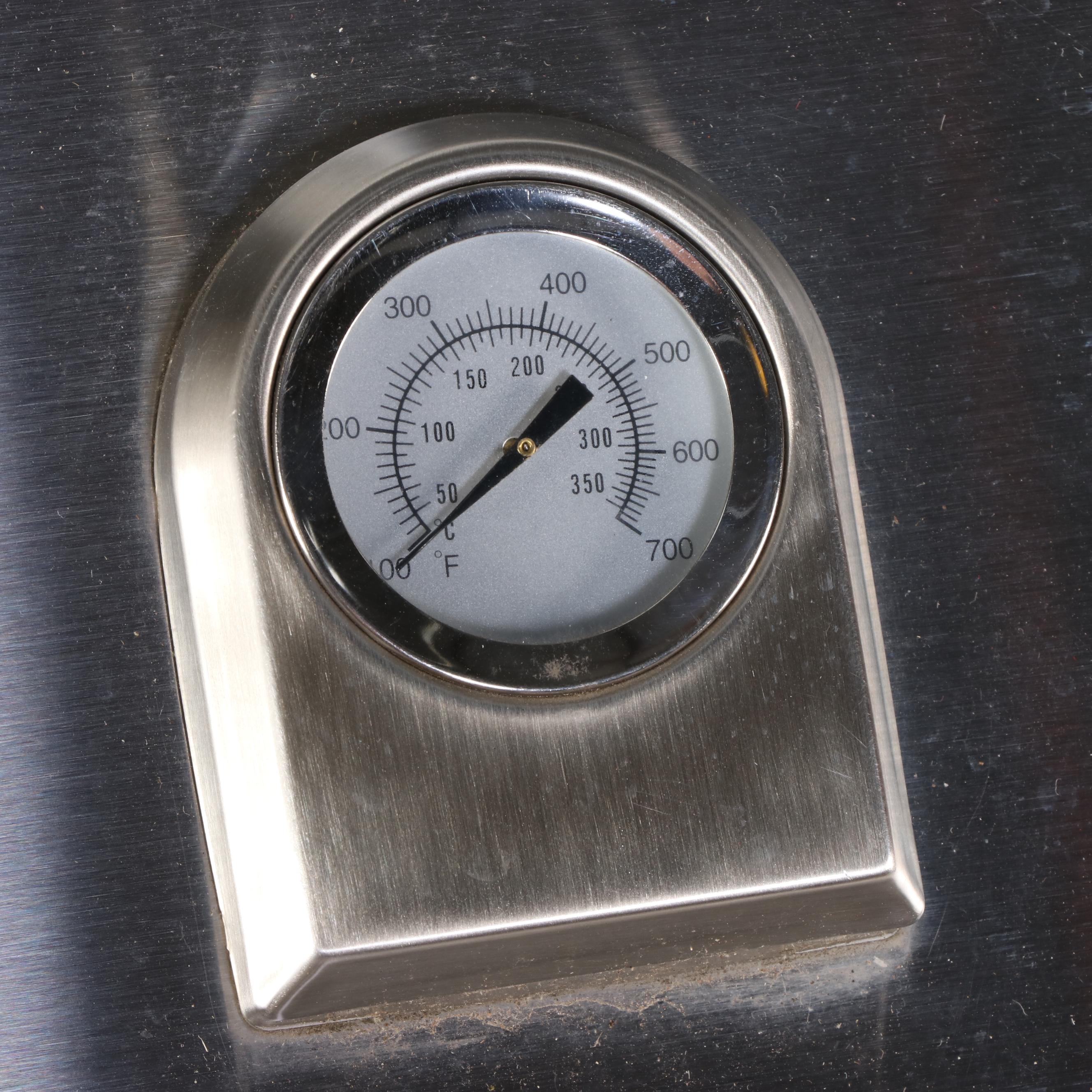 Jenn-Air Gas-Powered Grill