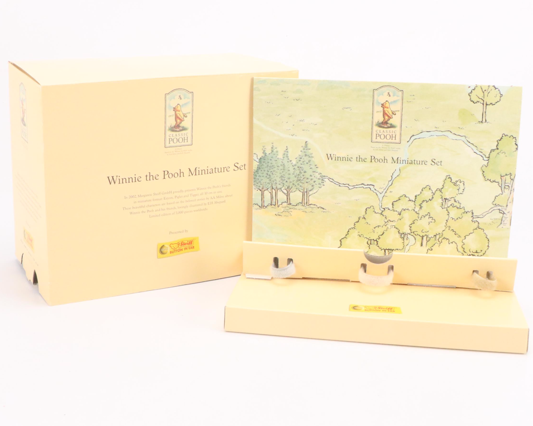 Steiff "Winnie the Pooh" Miniature Set with Winnie The Pooh Ornament