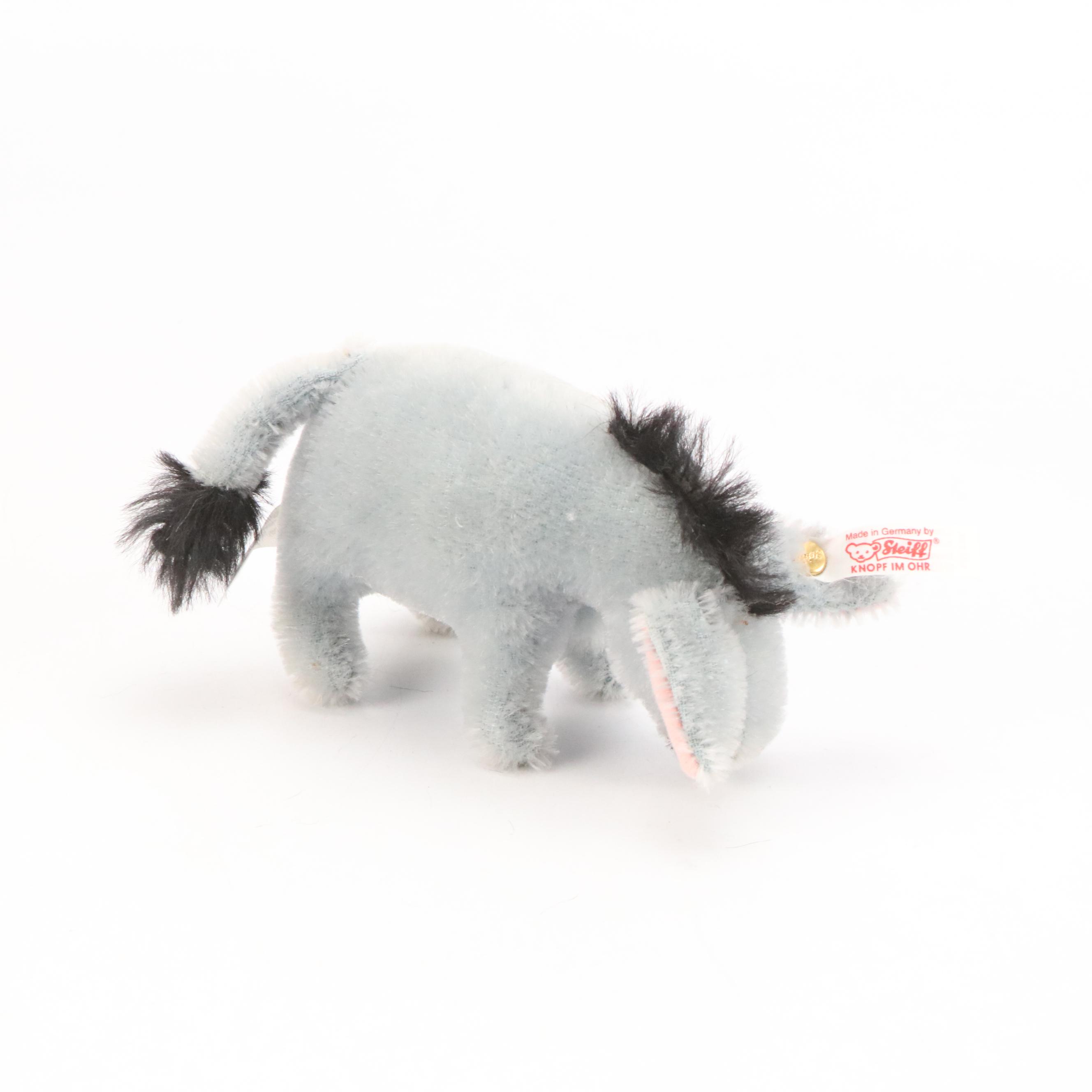 Steiff "Winnie the Pooh" Miniature Set with Winnie The Pooh Ornament