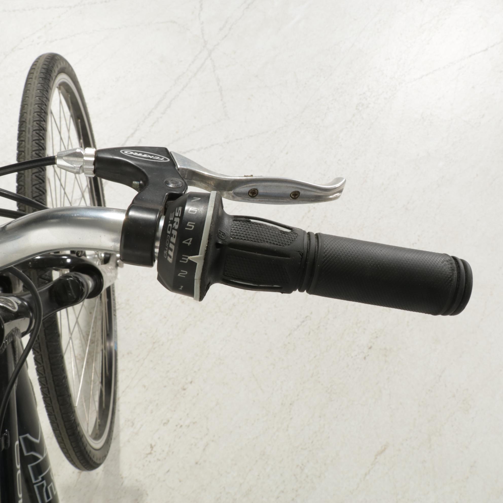 Trek Multitrack 7100 Hybrid Bicycle