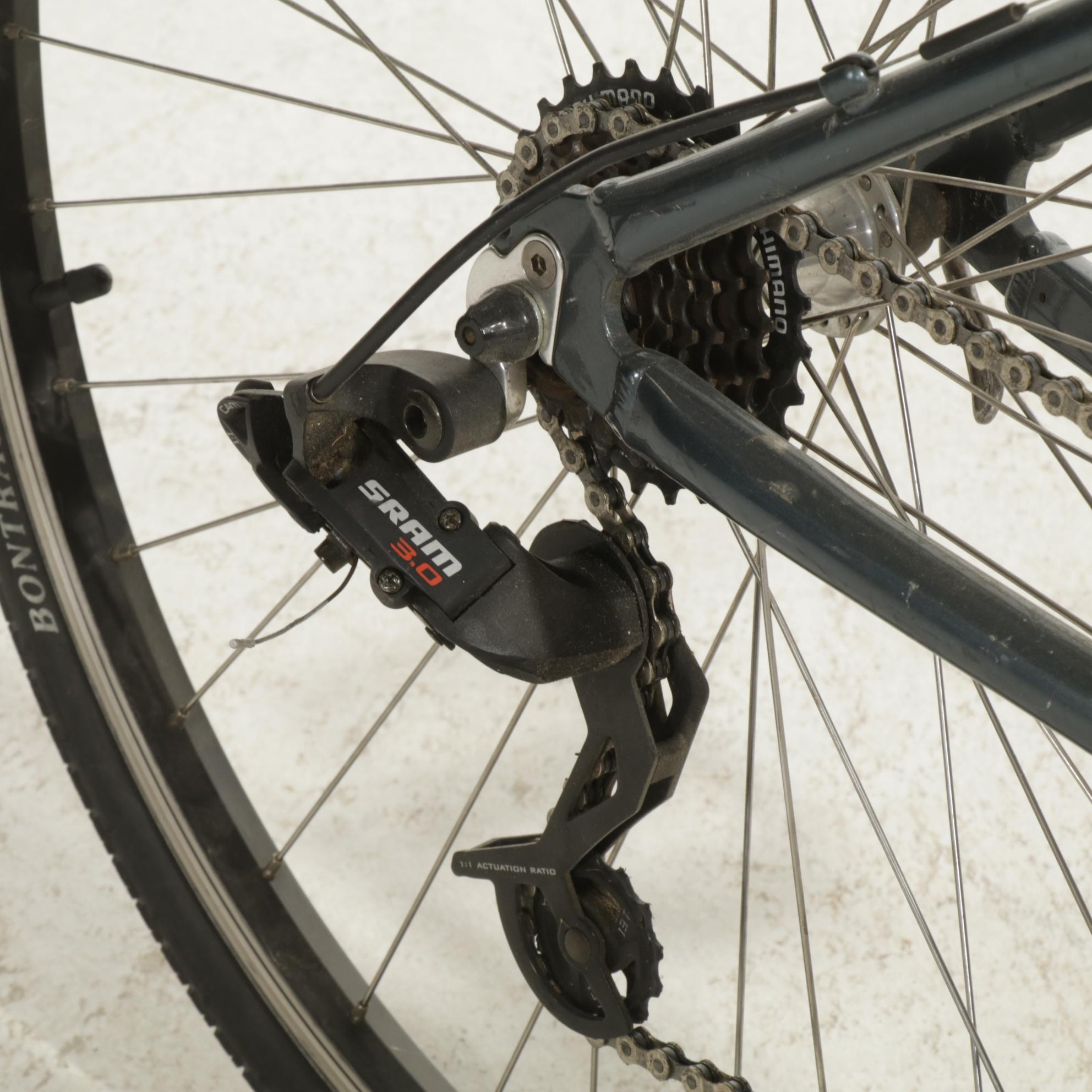 Trek Multitrack 7100 Hybrid Bicycle