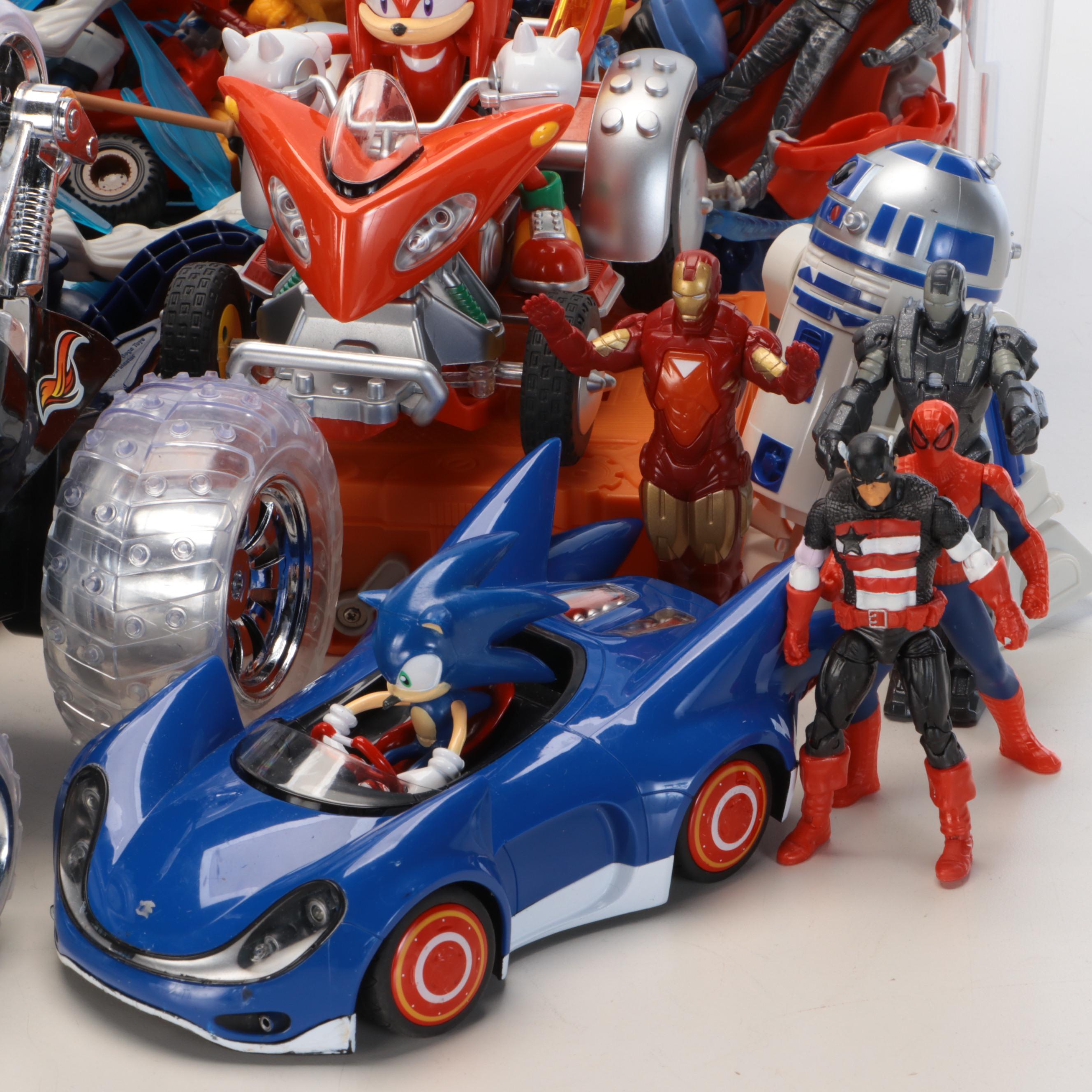 Hap-P-Kid Robot Toy with Optimus Prime, Spider-Man, and More Plastic Toys