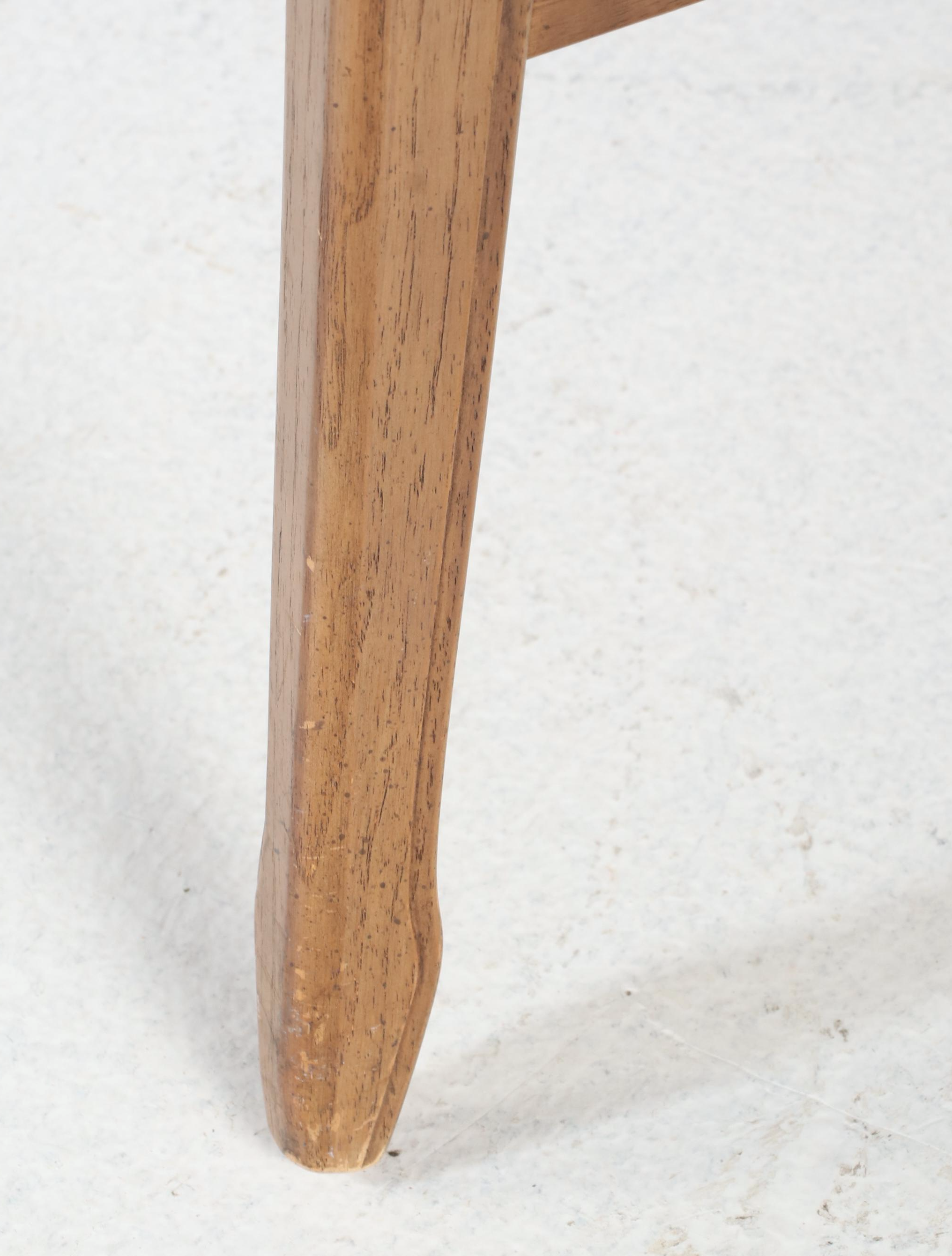 Thomasville Mid Century Modern Pecan Dining Table and Six Chairs, circa 1963