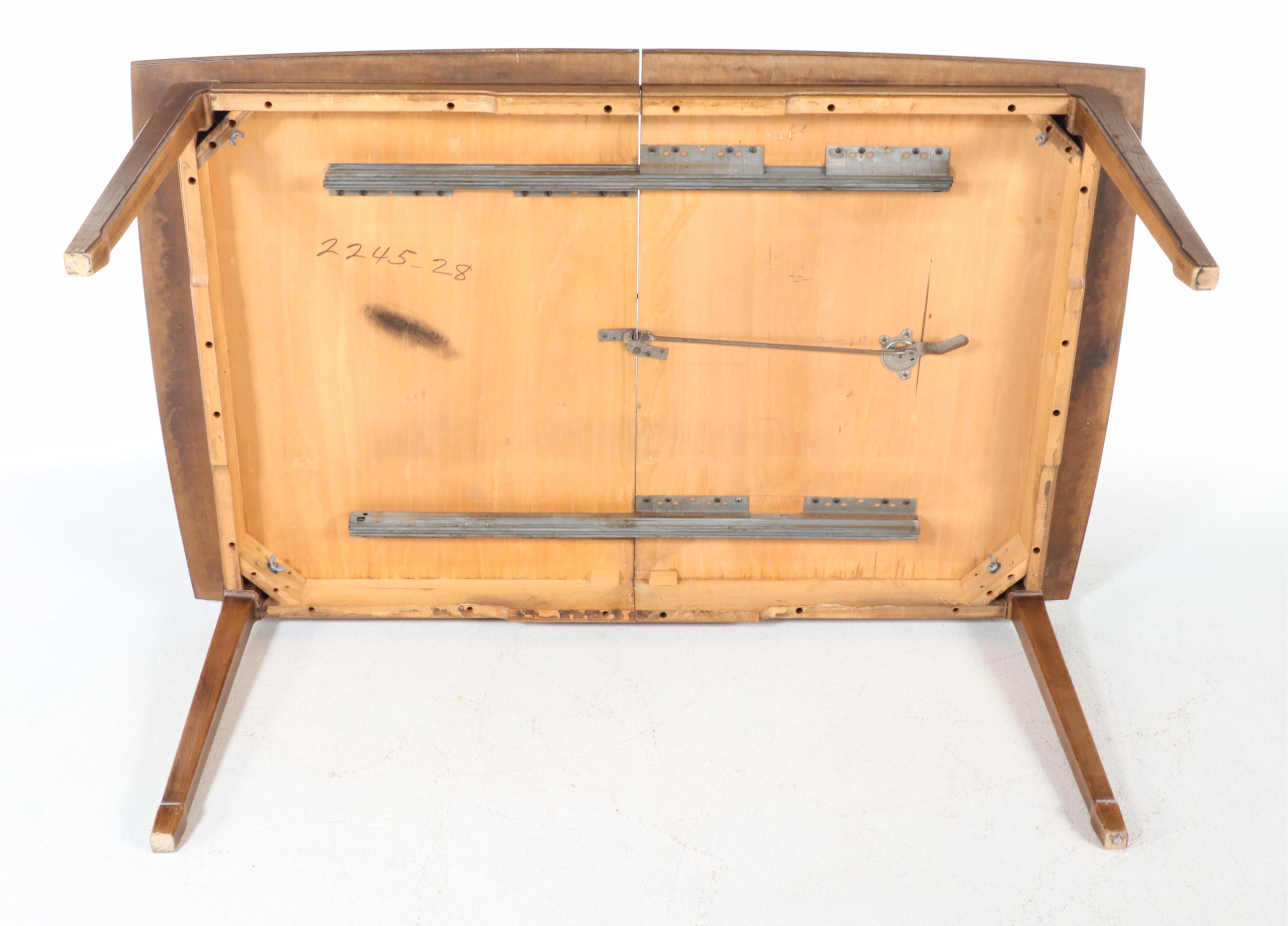 Thomasville Mid Century Modern Pecan Dining Table and Six Chairs, circa 1963