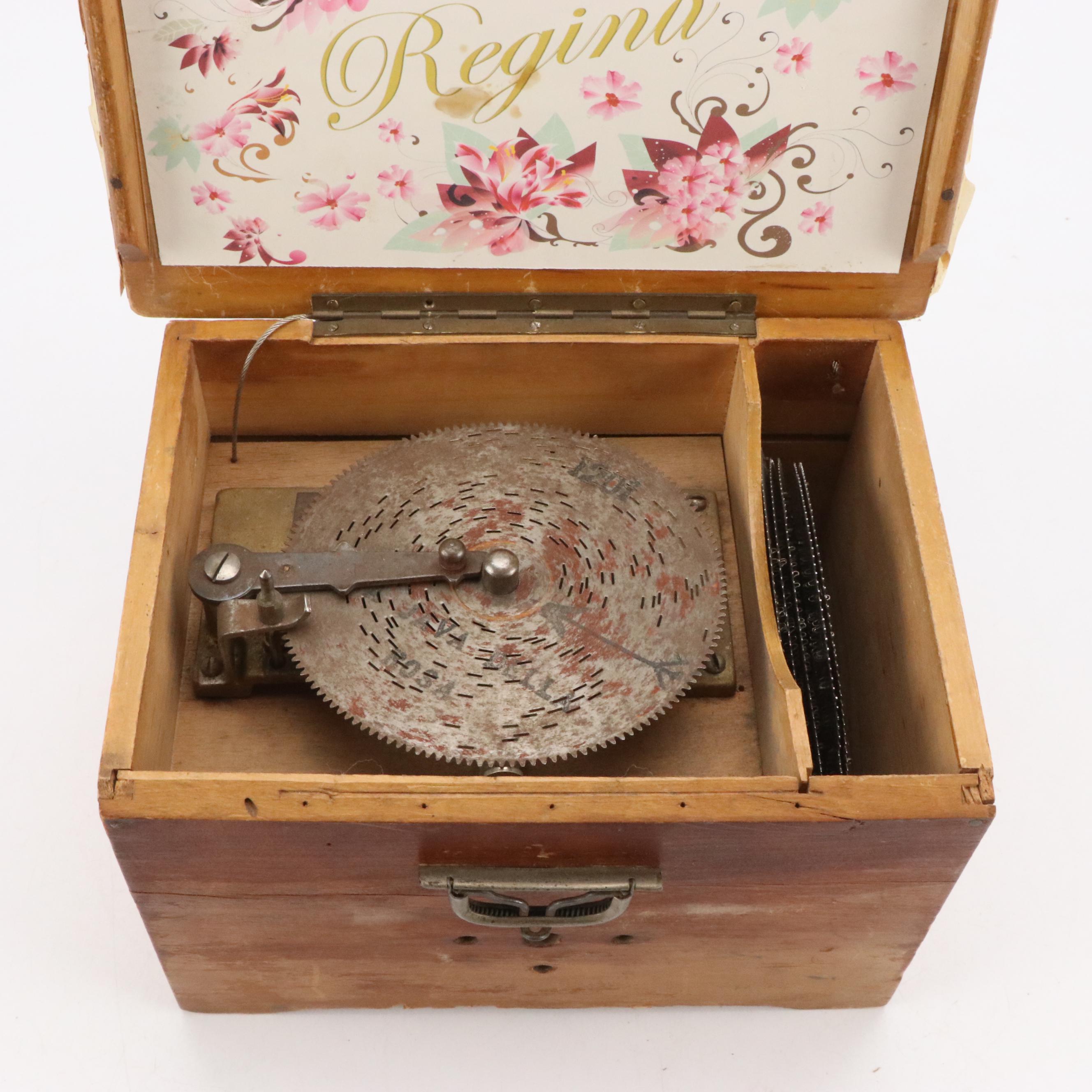 Regina Pine Wood Disk Music Box