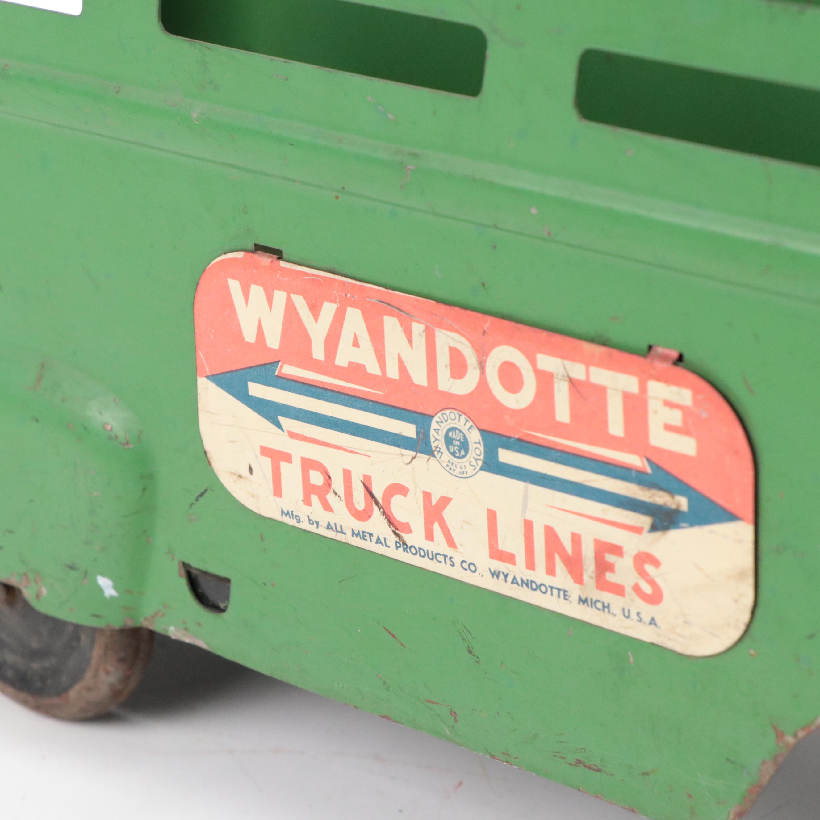 Wyandotte Toys Truck Line Express Cattle Truck And Trailer