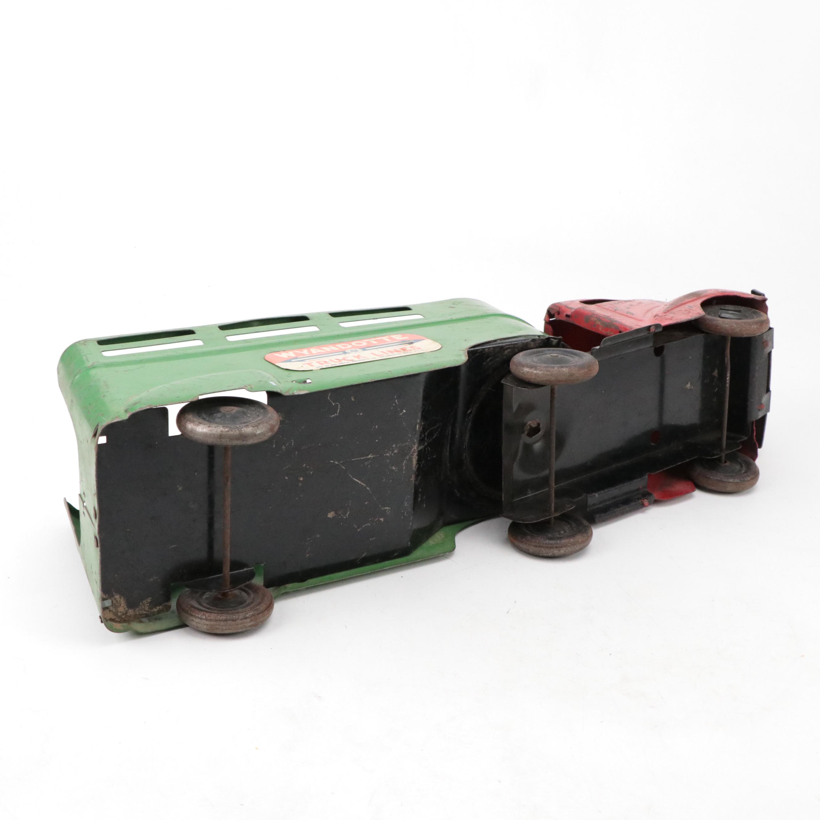 Wyandotte Toys Truck Line Express Cattle Truck And Trailer