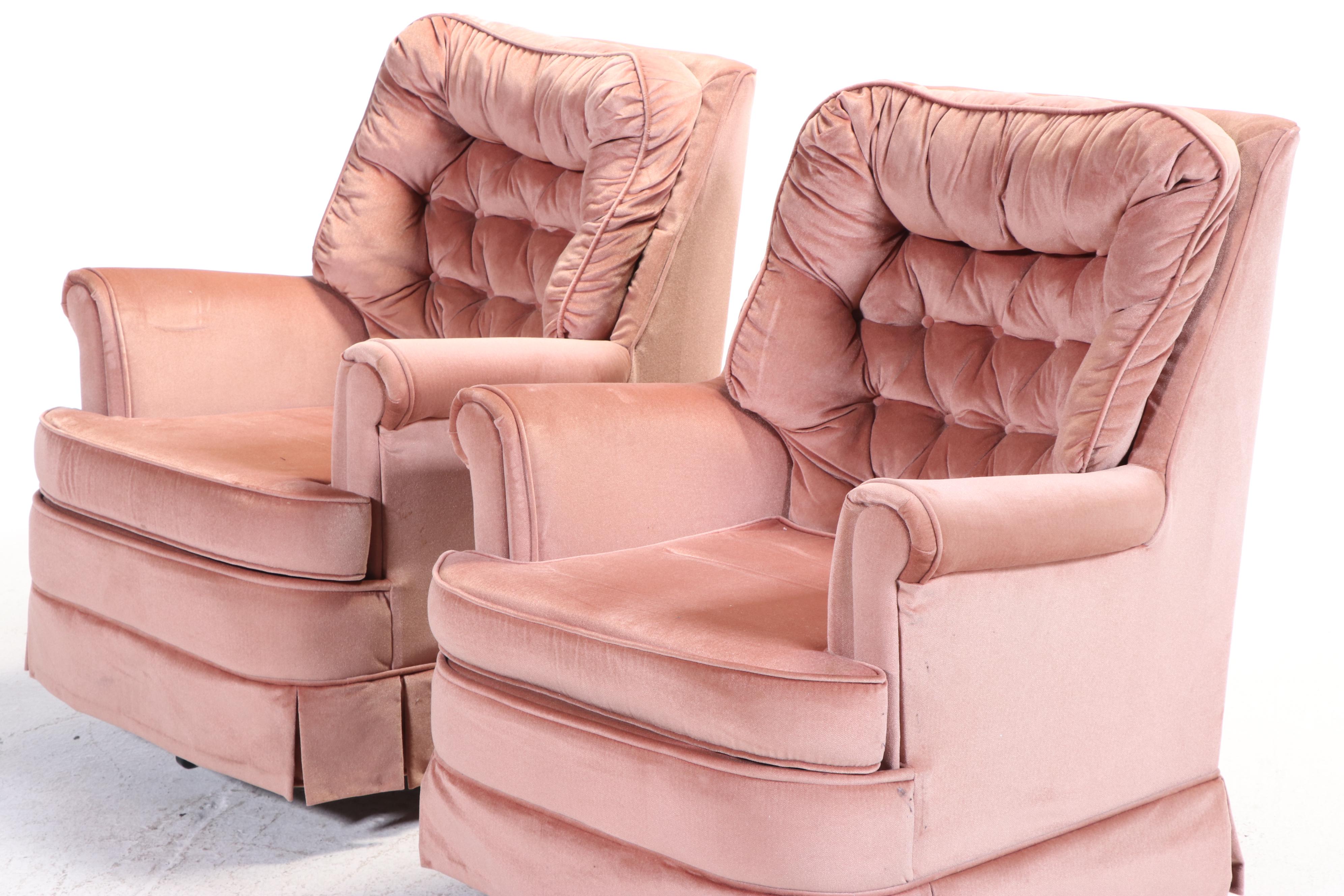 Pair of Les Brown Chair Co. Buttoned-Down Dusty Rose Swivel-Rockers and Ottomans