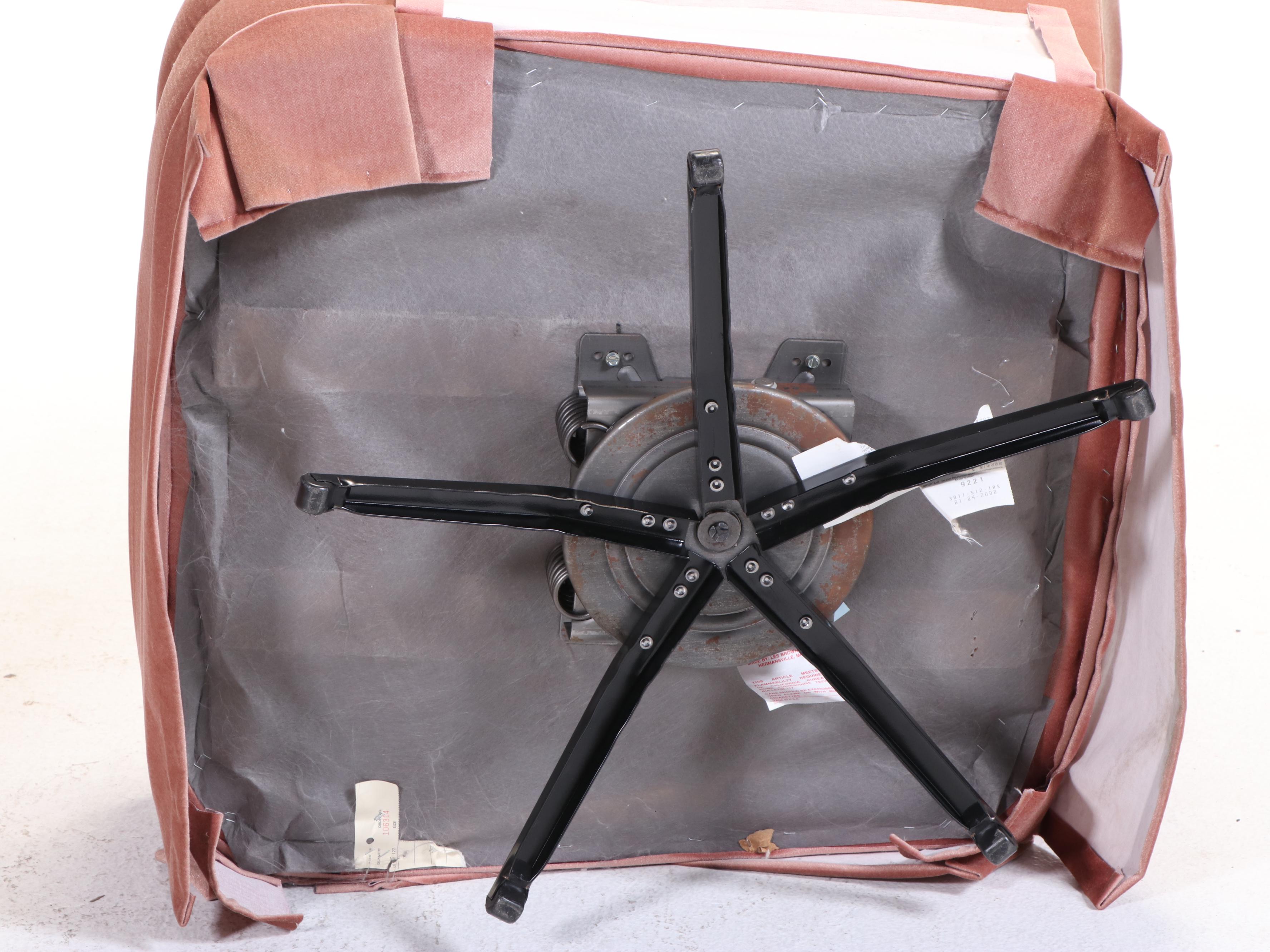 Pair of Les Brown Chair Co. Buttoned-Down Dusty Rose Swivel-Rockers and Ottomans