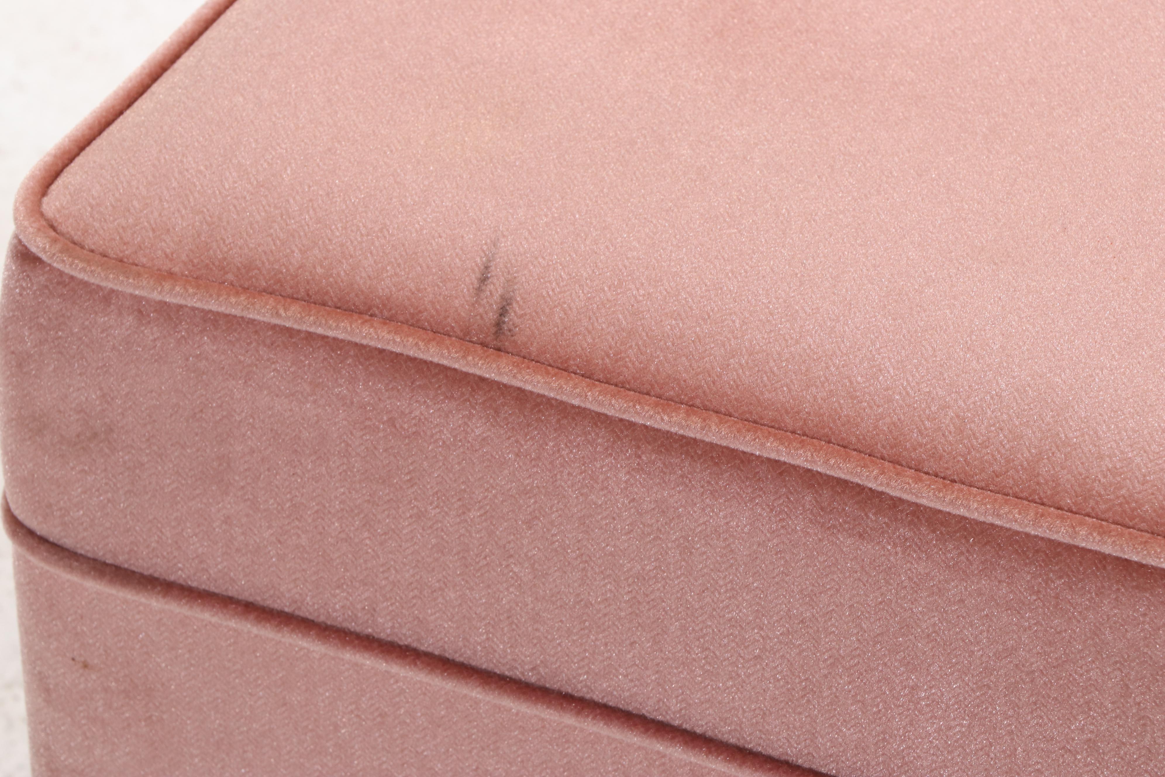 Pair of Les Brown Chair Co. Buttoned-Down Dusty Rose Swivel-Rockers and Ottomans