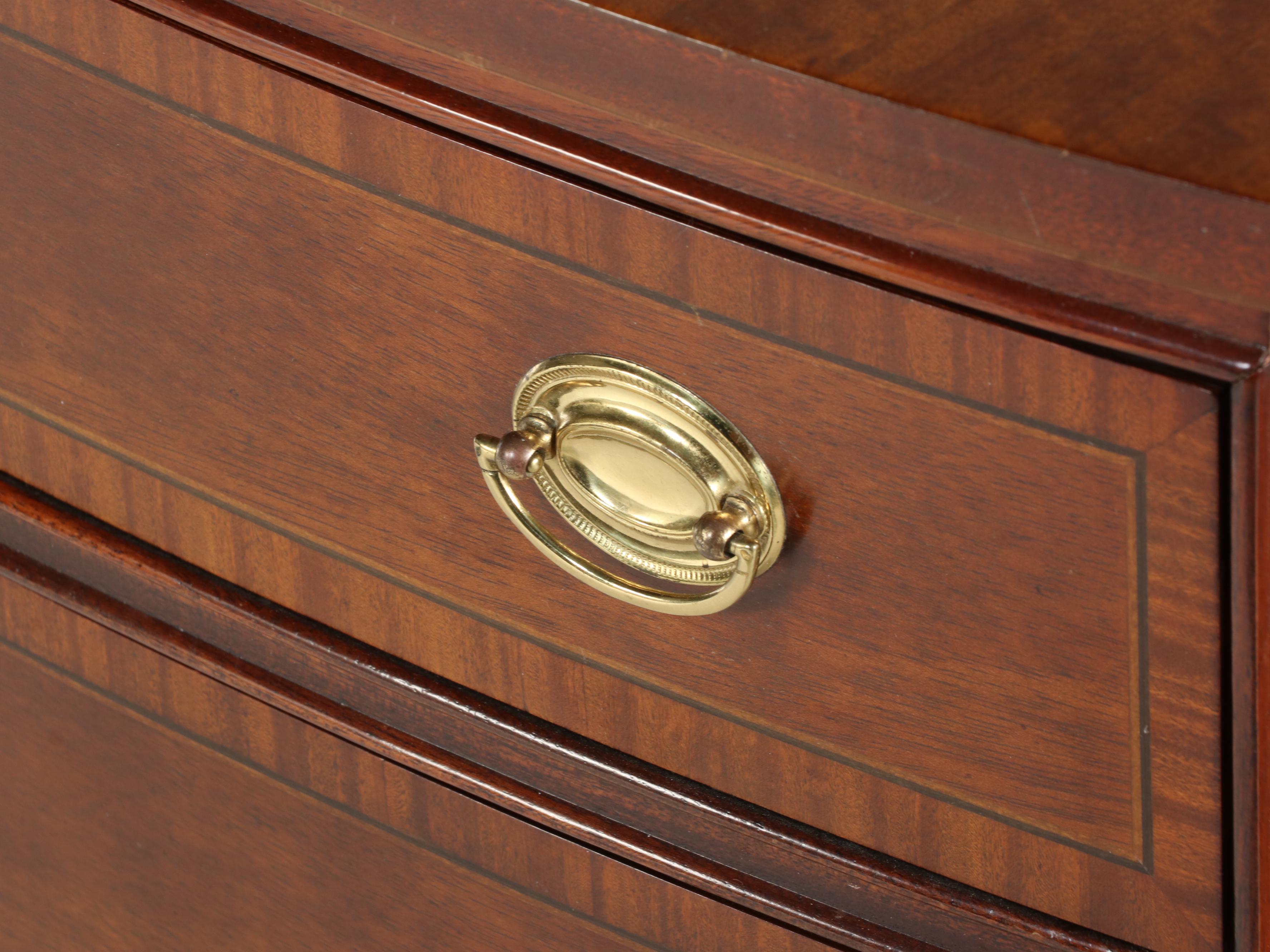 Councill Craftsman Hepplewhite Style Mahogany Side Chest of Drawers