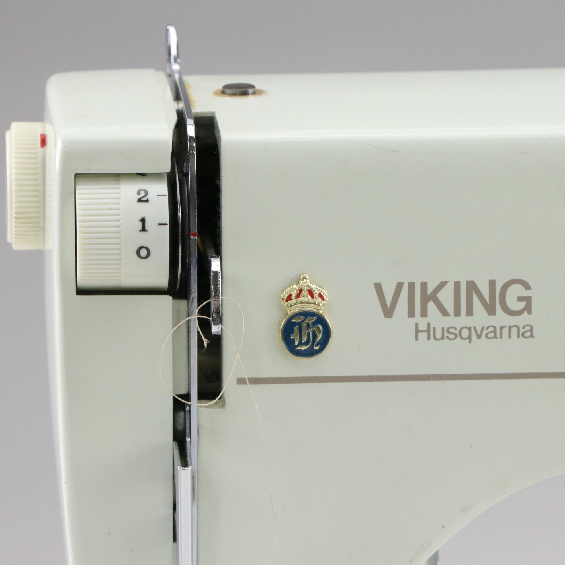 Husqvarna Viking Model 6430 Sewing Machine