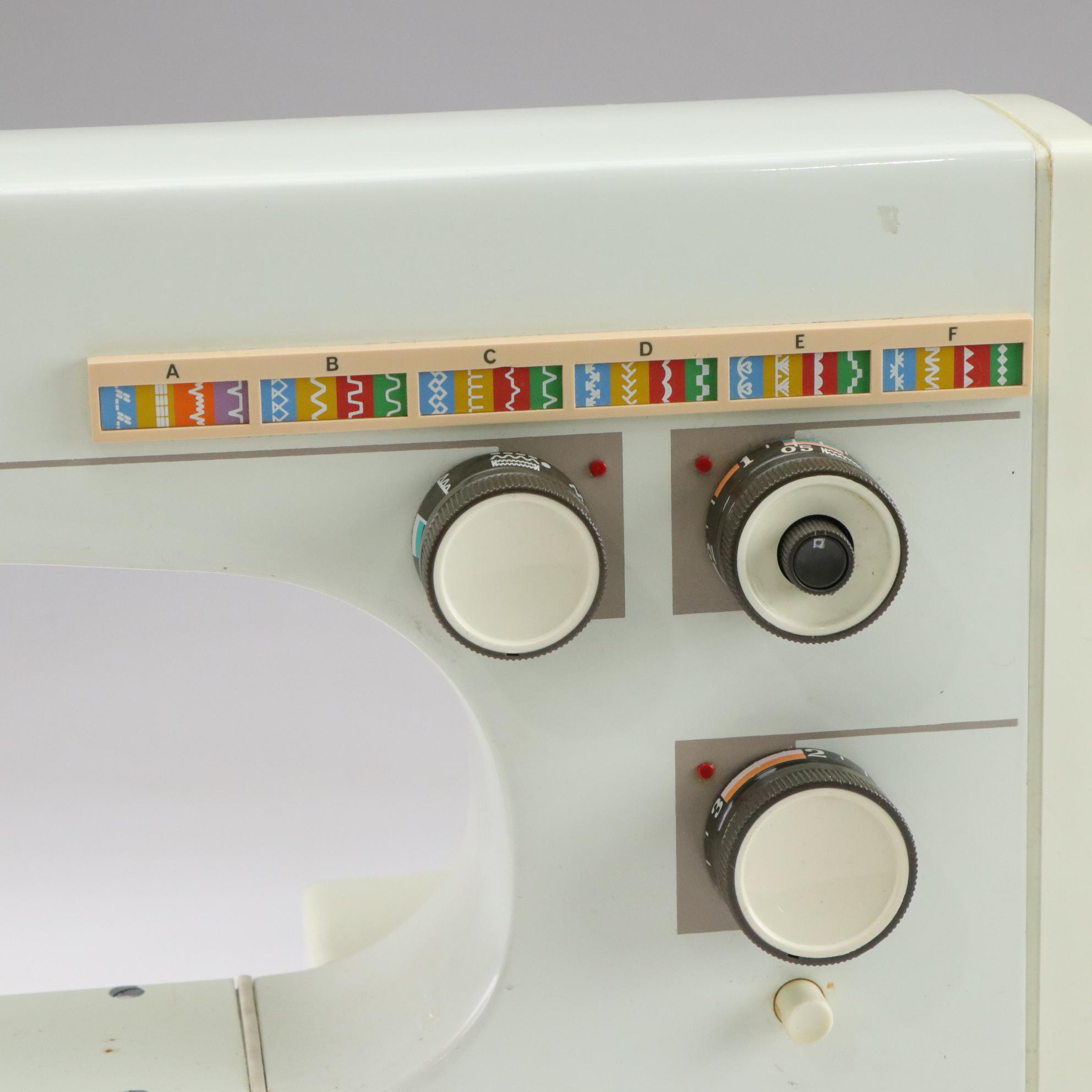 Husqvarna Viking Model 6430 Sewing Machine