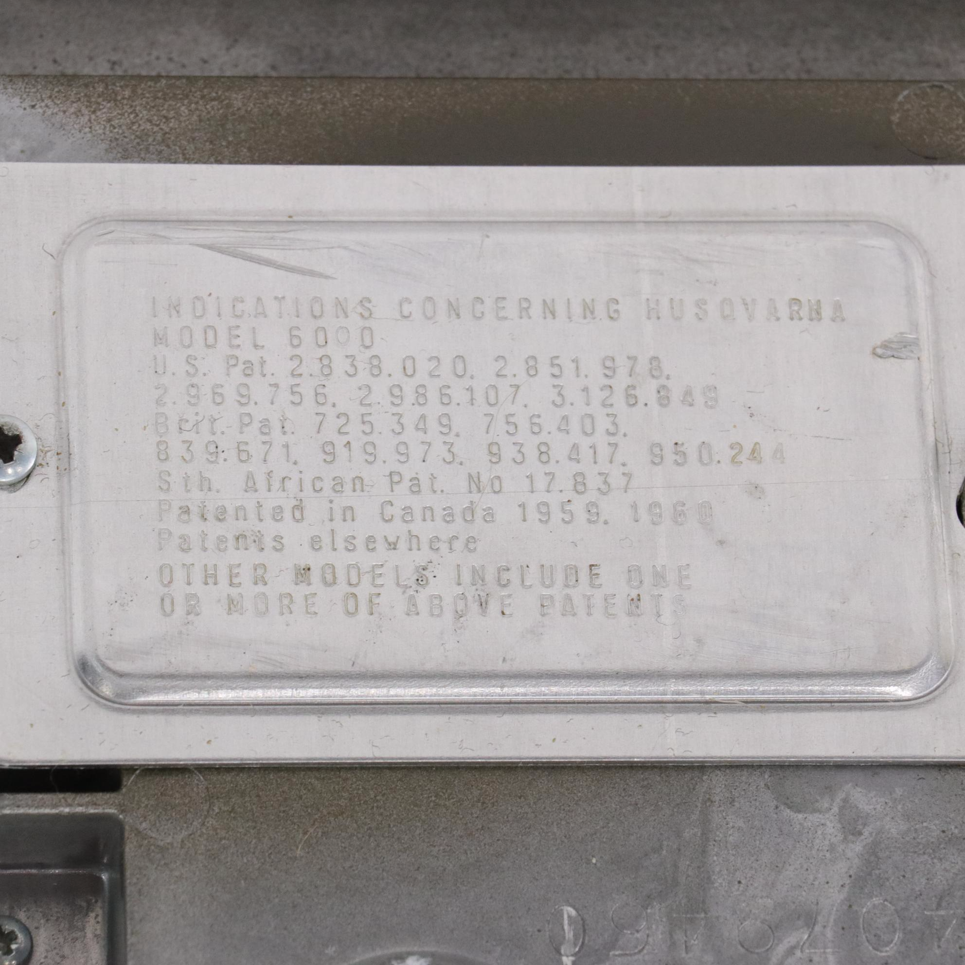 Husqvarna Viking Model 6430 Sewing Machine