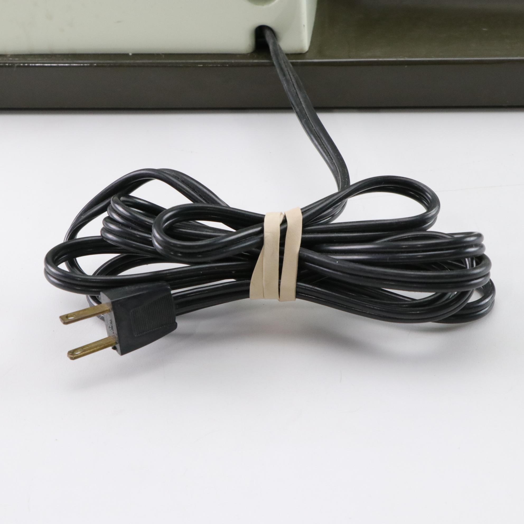 Husqvarna Viking Model 6430 Sewing Machine