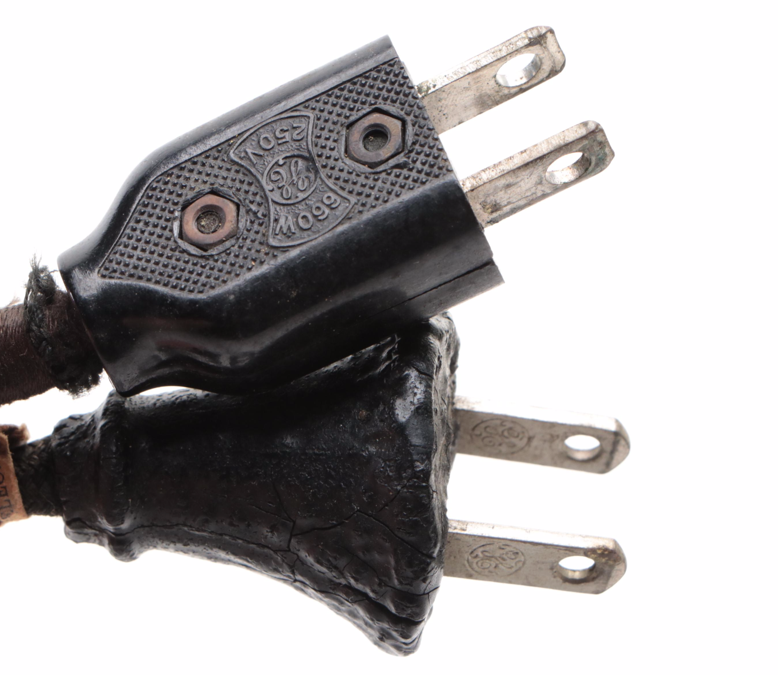 General Electric Model A Sewhandy Sewing Machine with Case and Accessories