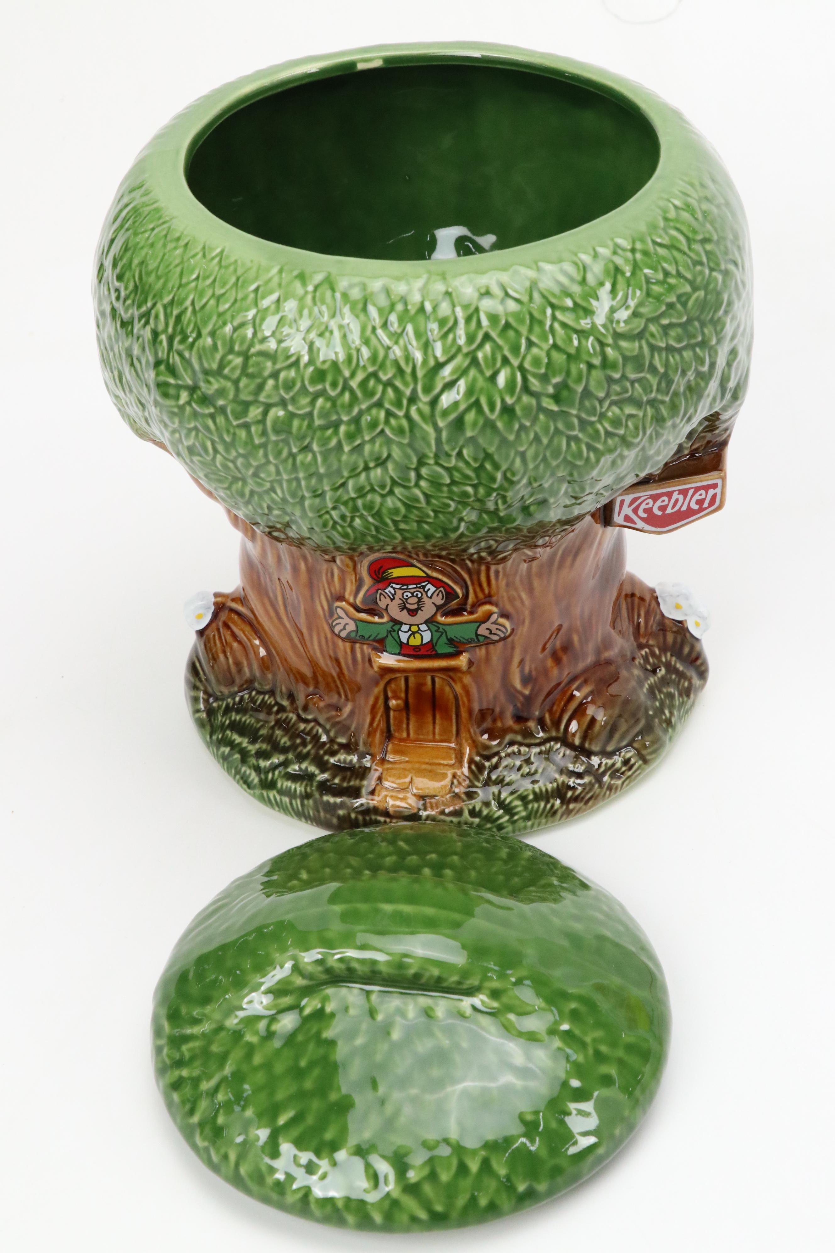 Keebler Co. Ceramic Cookie Jar with Other Cookie Jars, 1981