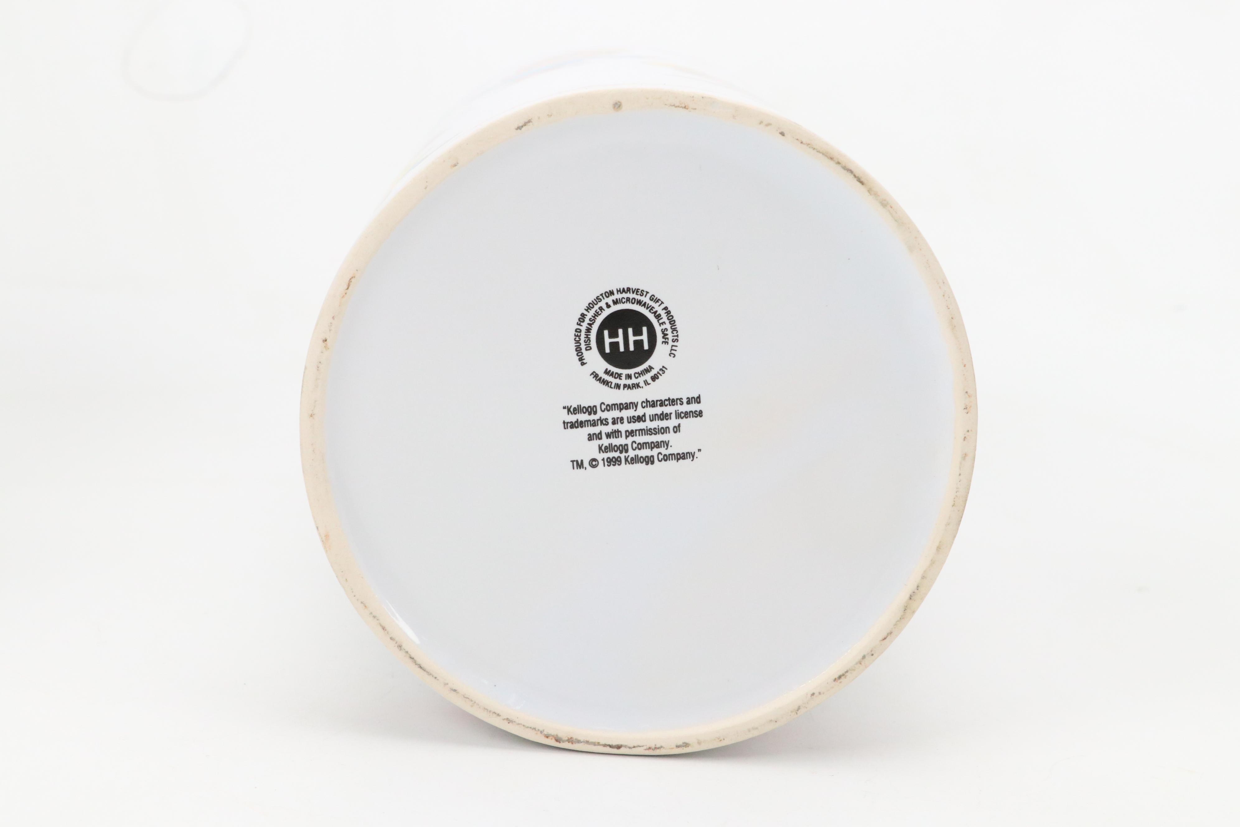 Keebler Co. Ceramic Cookie Jar with Other Cookie Jars, 1981