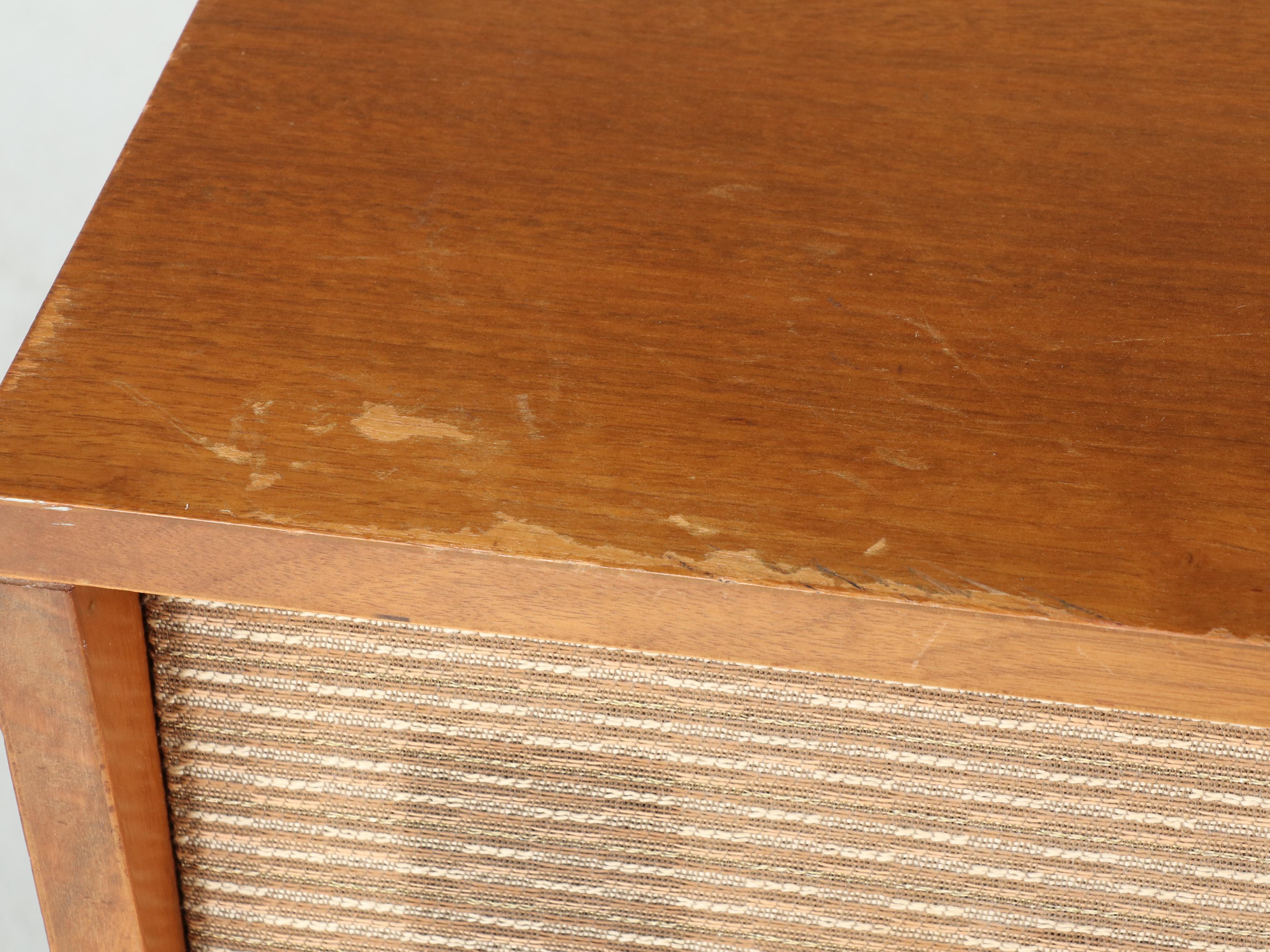 Voice of Music Tri-O-Matic 565A Console, Mid-20th Century