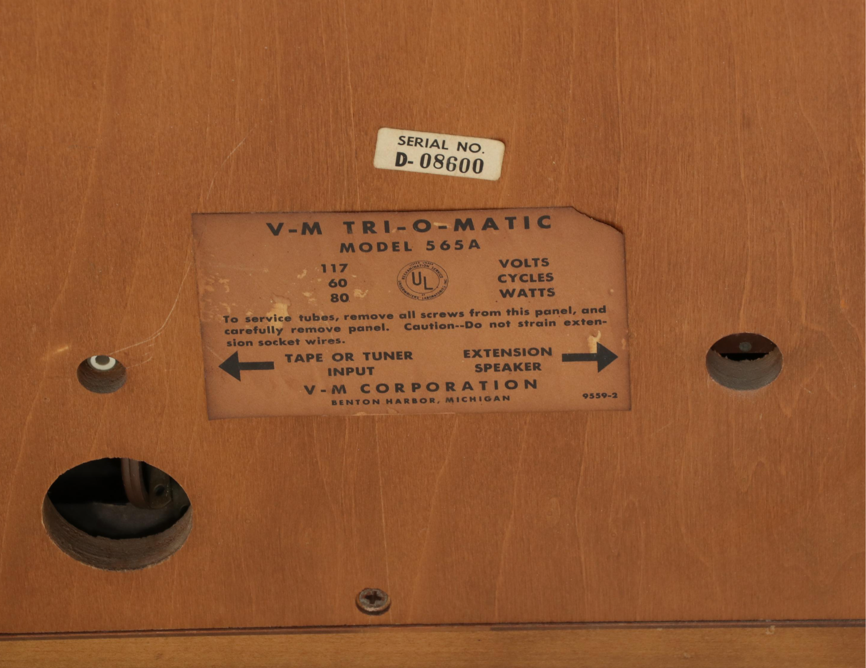 Voice of Music Tri-O-Matic 565A Console, Mid-20th Century